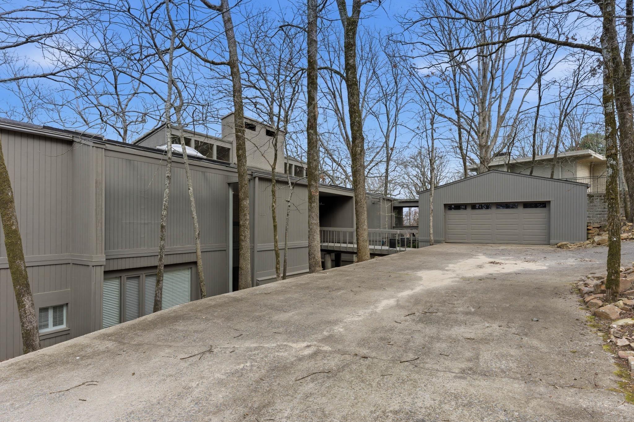 9 Timberlake  Little Rock, AR