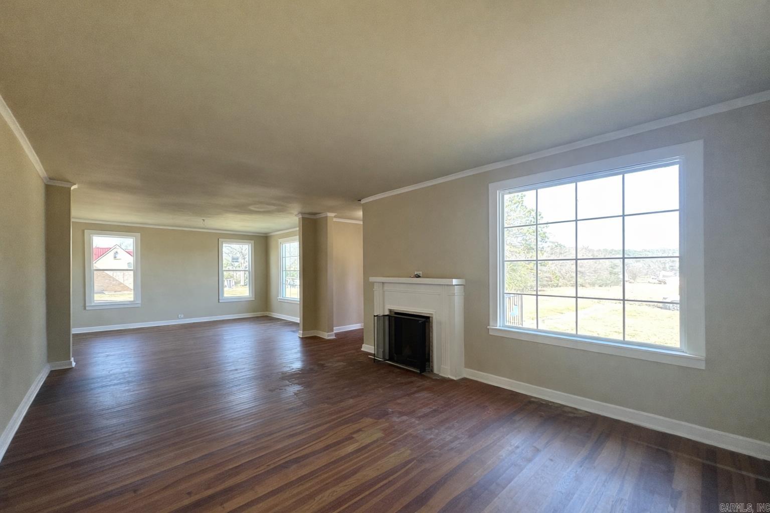 1406 E Main St.  Atlanta, TX