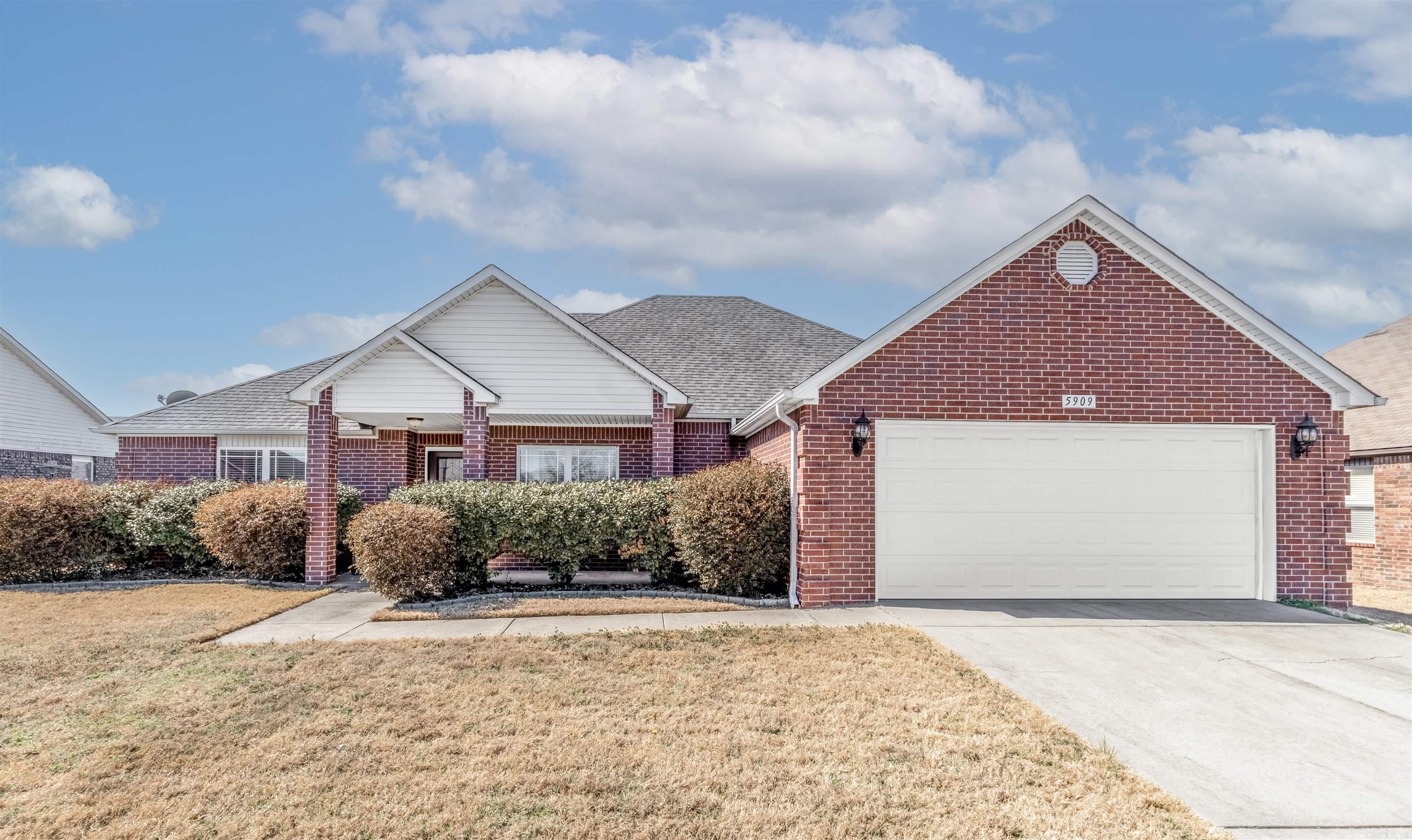 5909 Little Elm  North Little Rock, AR