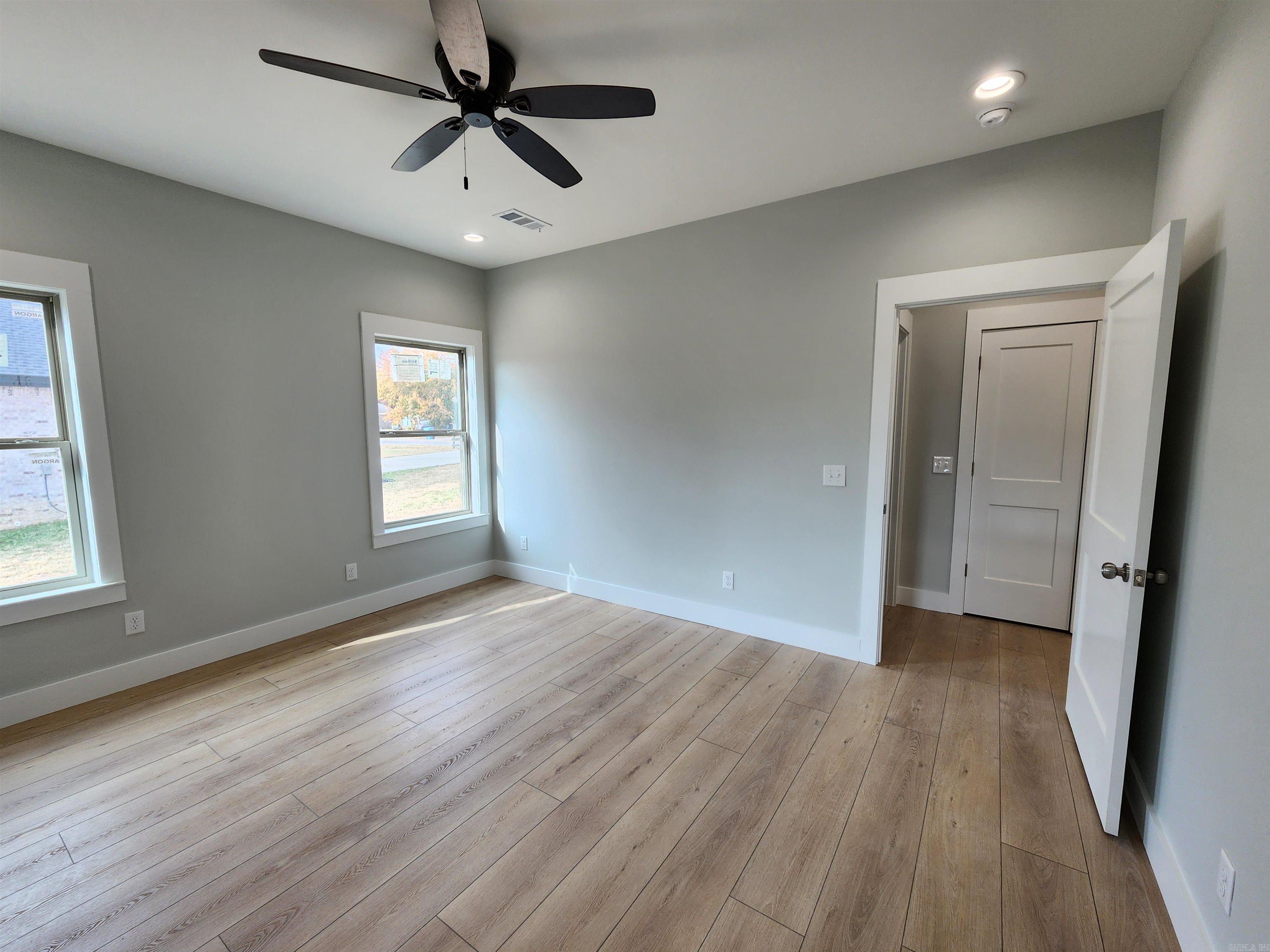 296 Walker  Higginson, AR