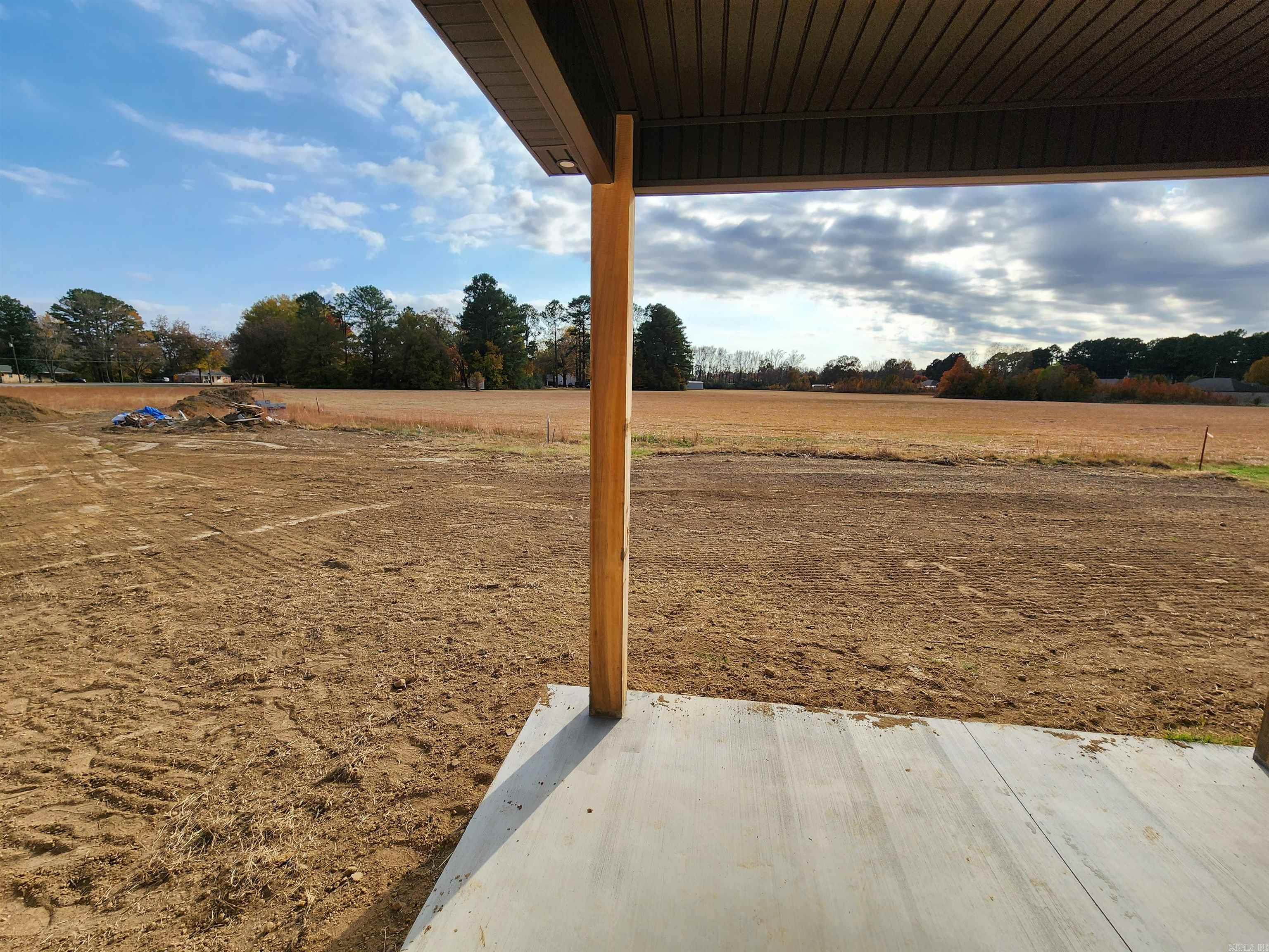 296 Walker  Higginson, AR