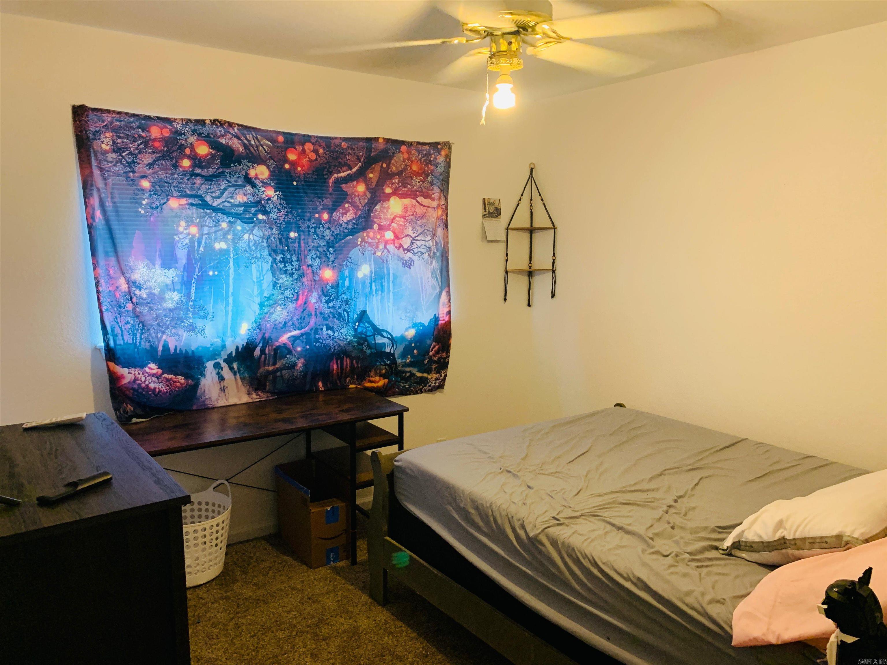 953 County Road 4114  Atlanta, TX