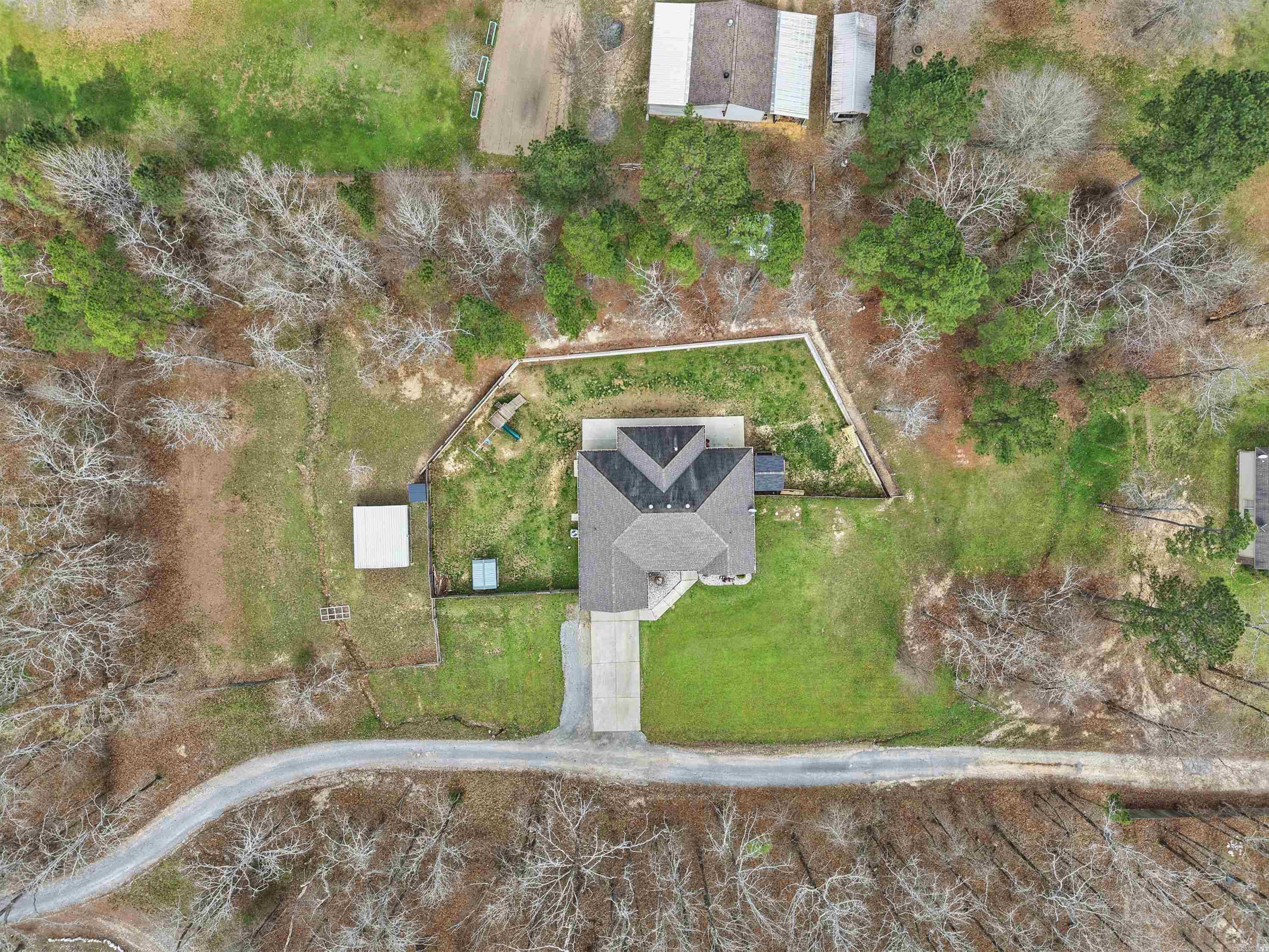 10684 Hinds Road Benton, AR 72019