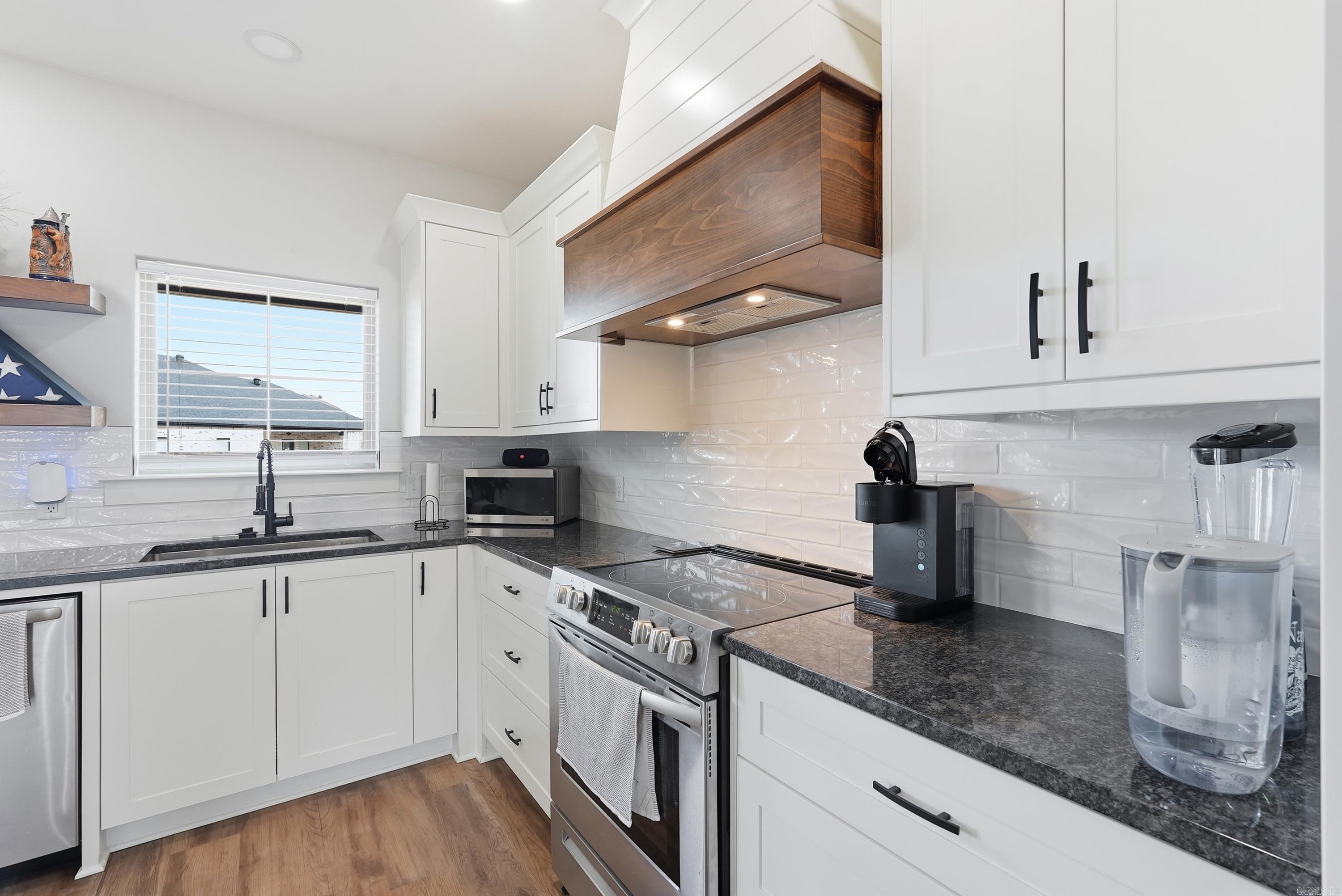 18 CLOVER LEAF  Greenbrier, AR