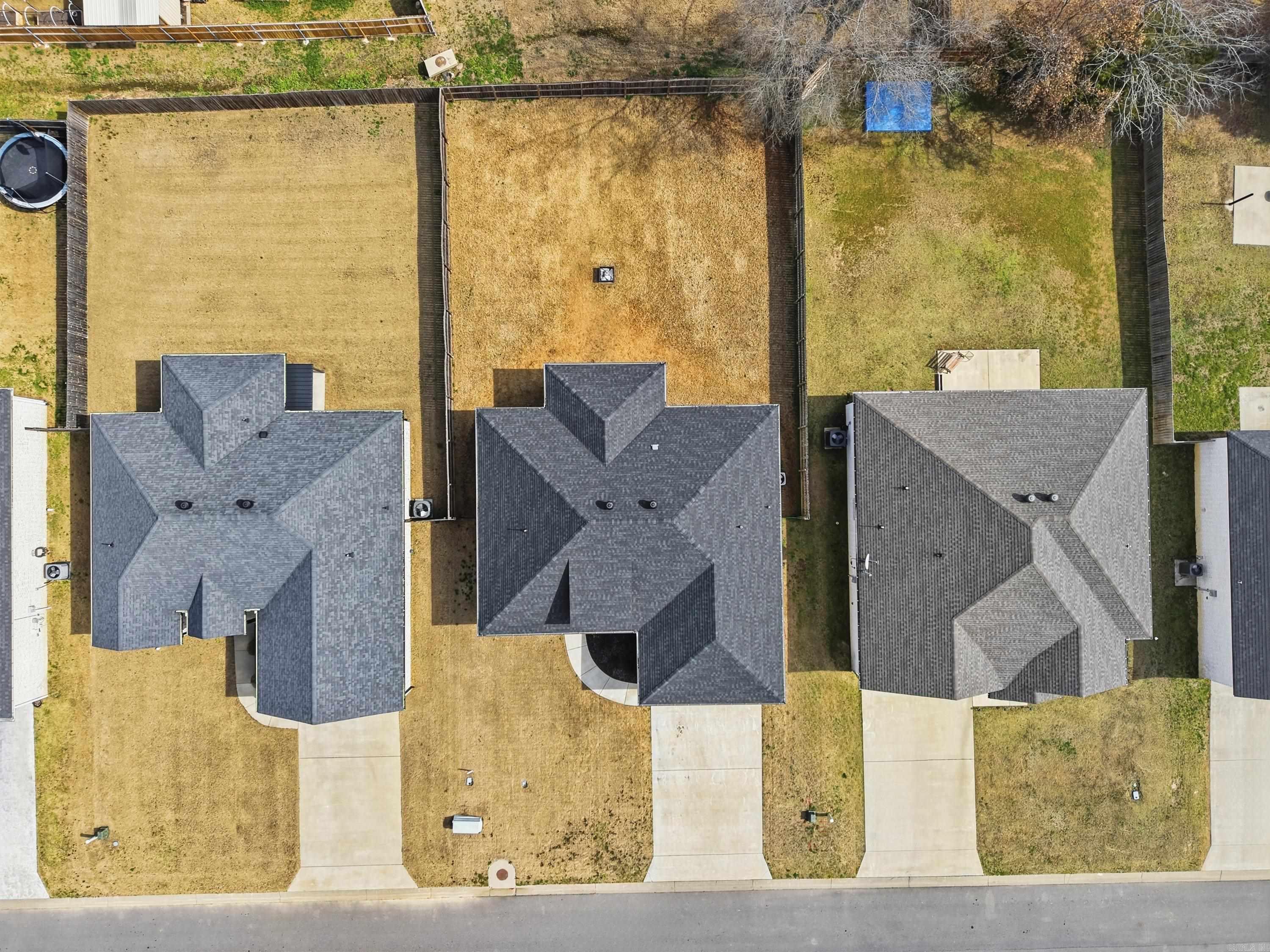 18 CLOVER LEAF  Greenbrier, AR