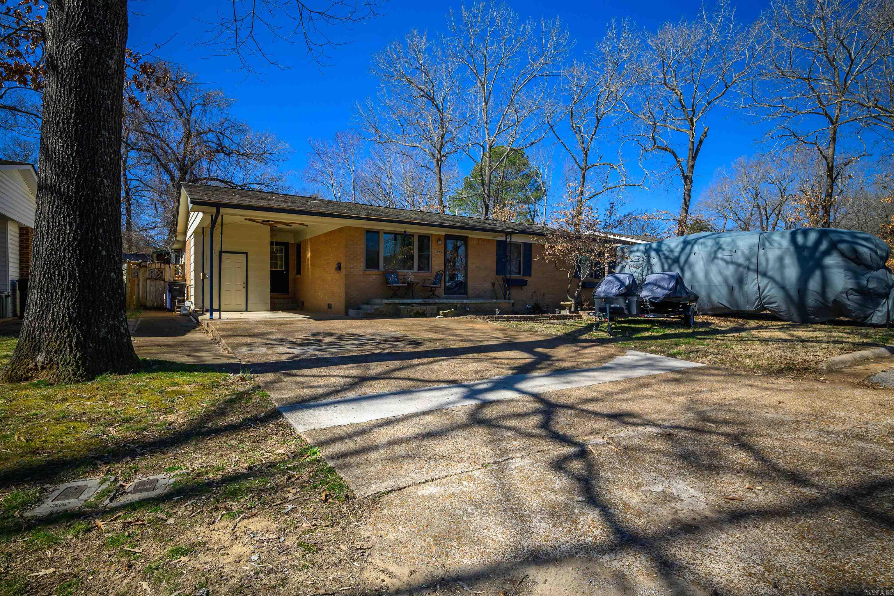 1775 Sun Valley  Batesville, AR