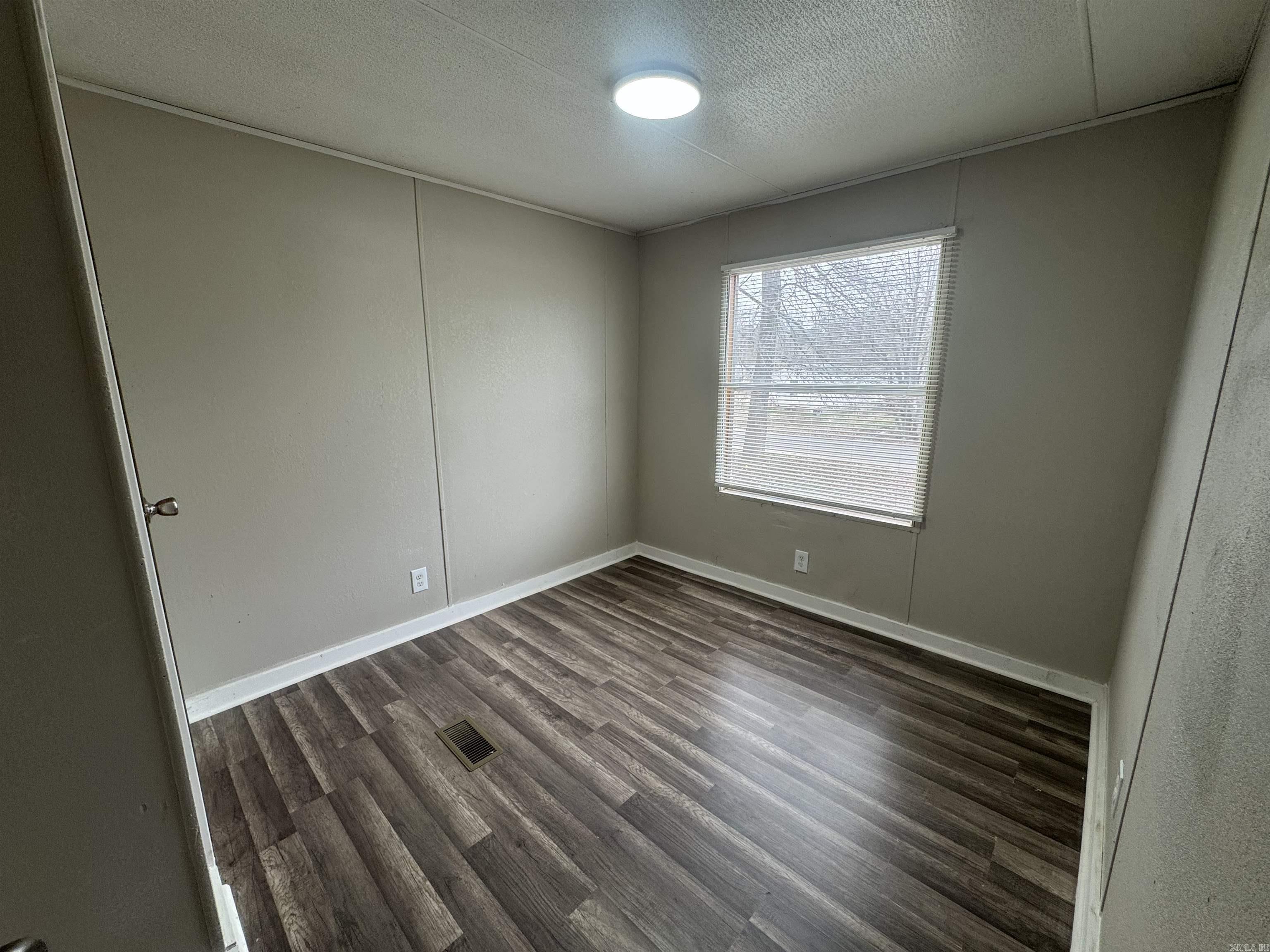 64 Black Oak  Ward, AR