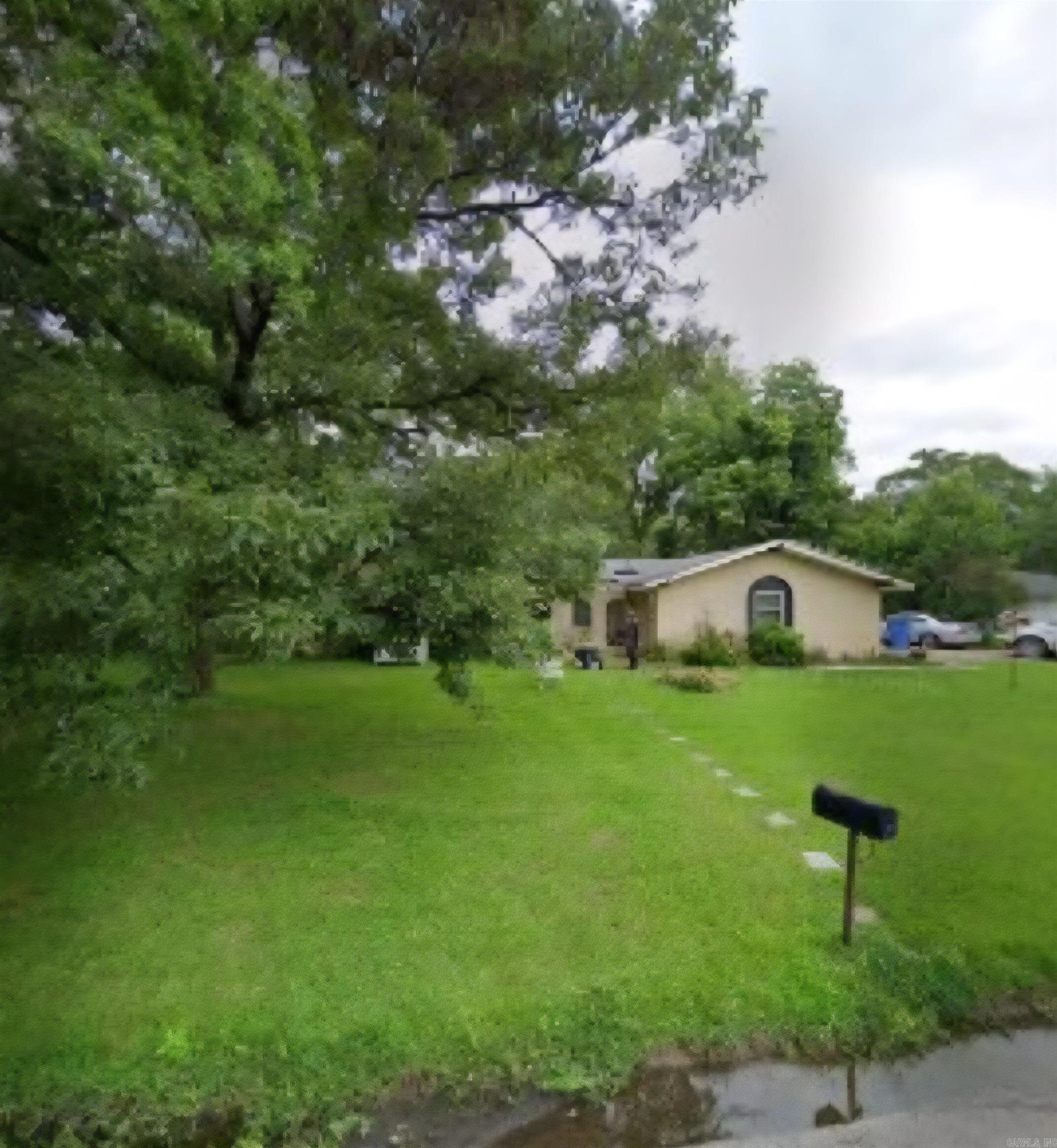 1104 Chicot  Dermott, AR