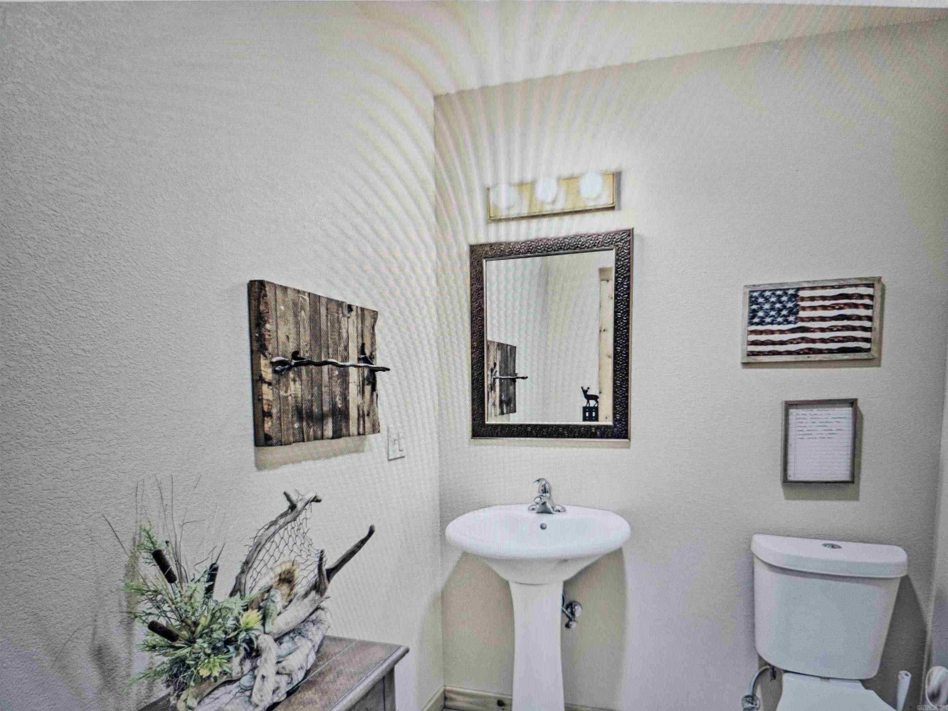 19 Elm Street  Greers Ferry, AR