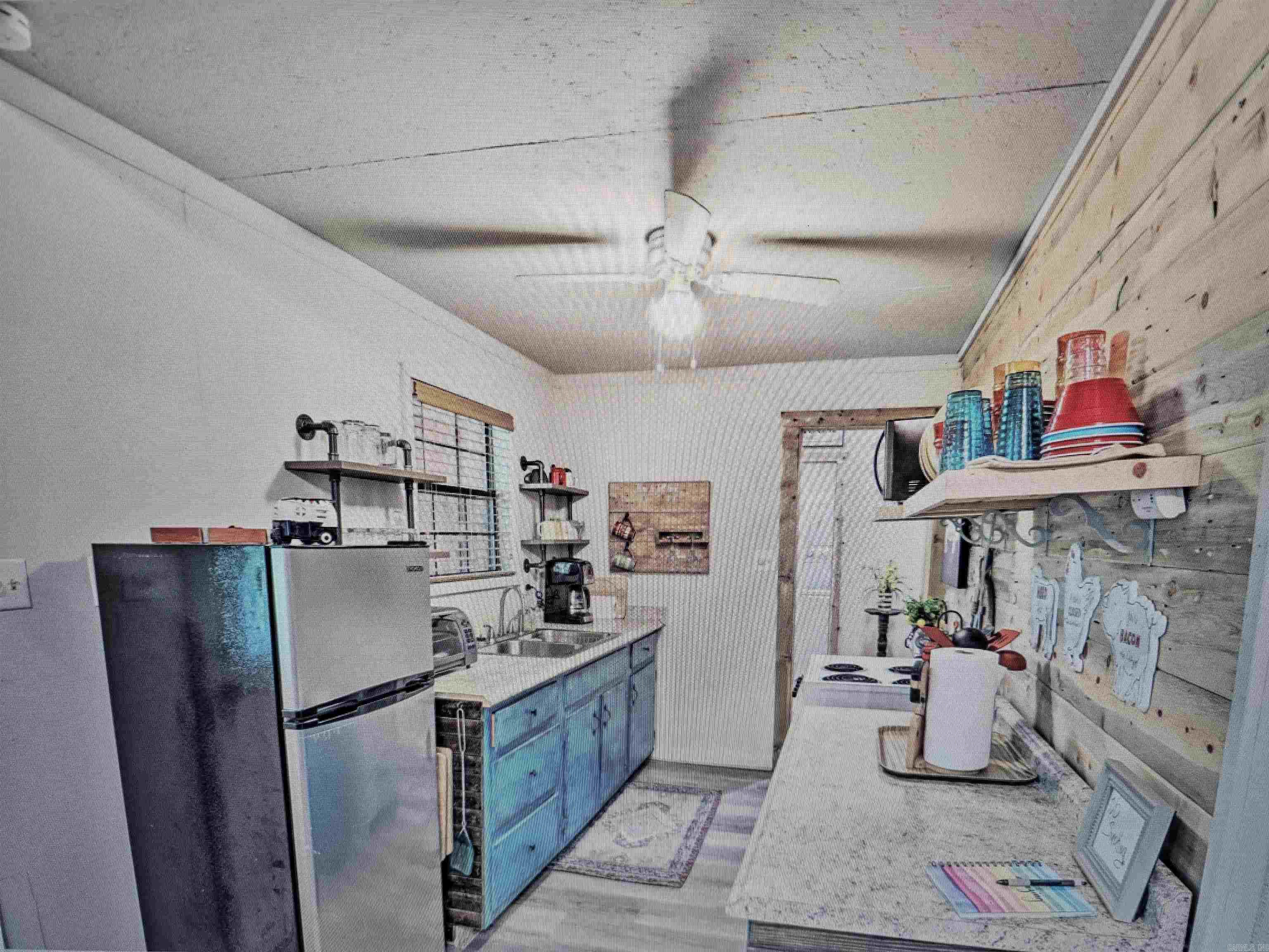 19 Elm Street  Greers Ferry, AR