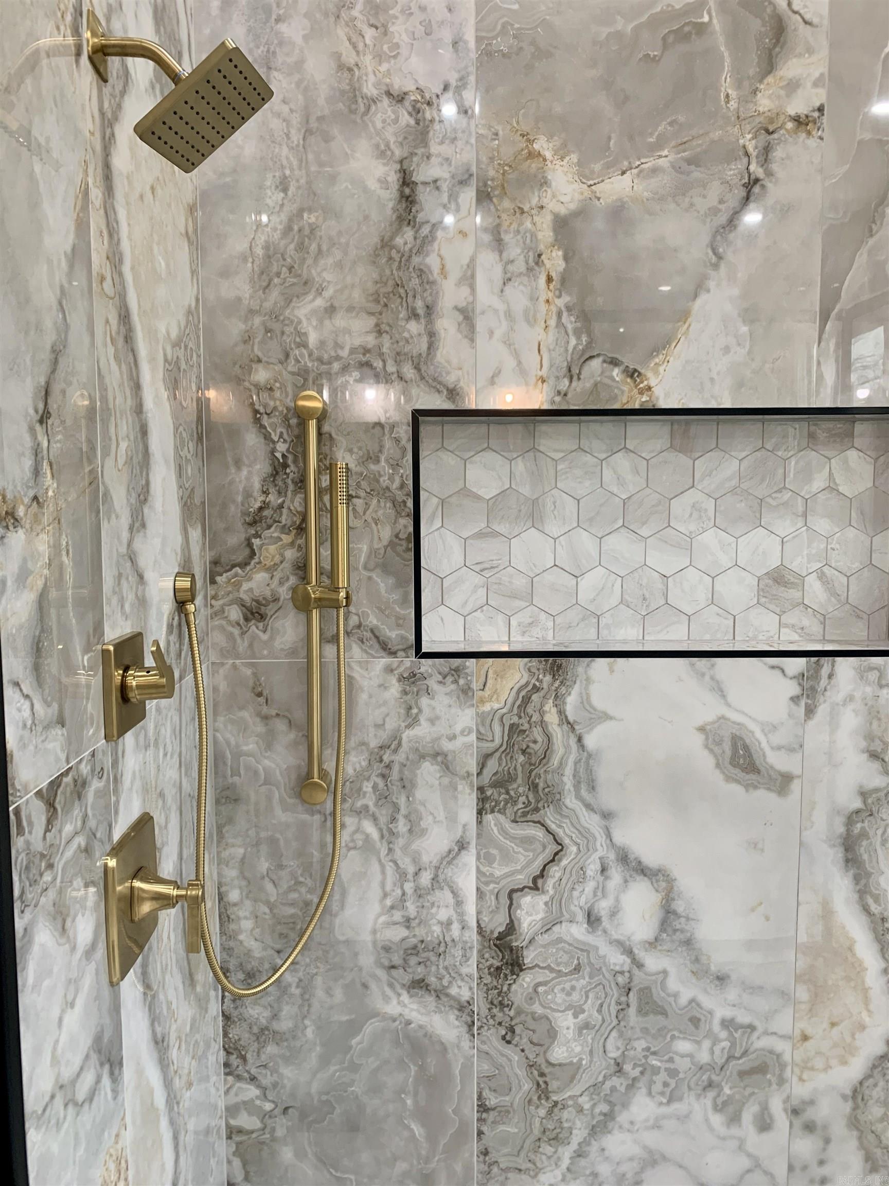 31 Lefever Lane Little Rock, AR 72227