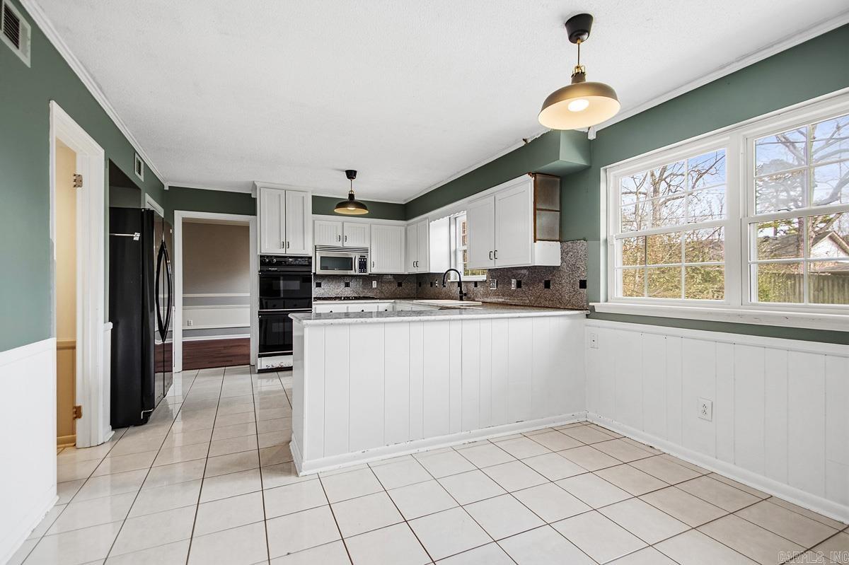 37 Coachlight  Little Rock, AR