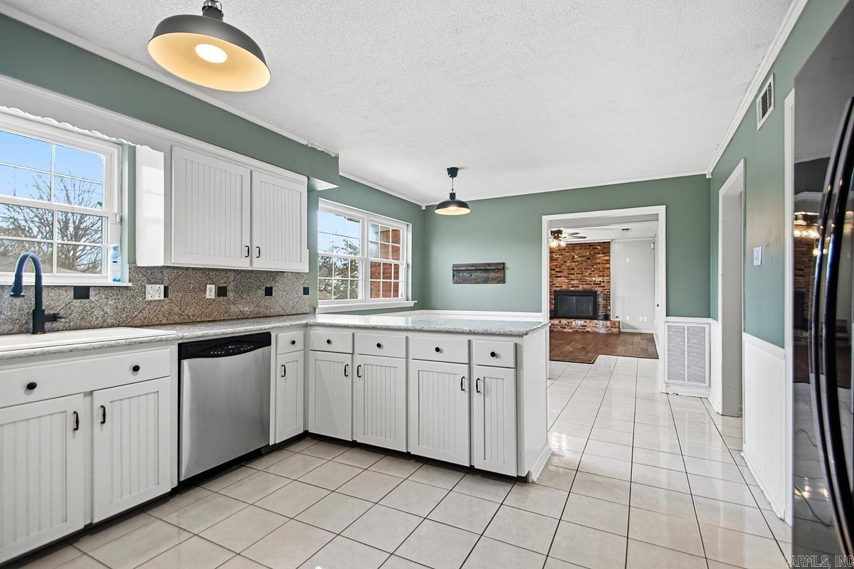 37 Coachlight  Little Rock, AR