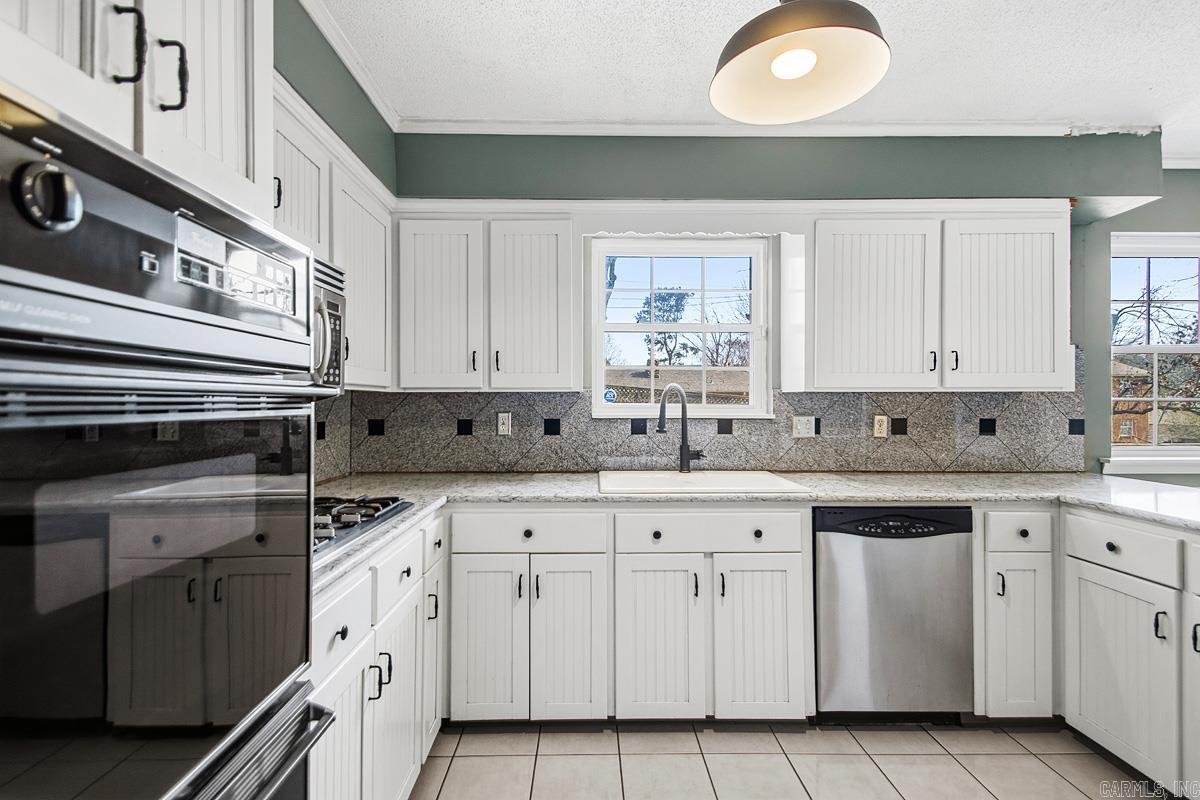 37 Coachlight  Little Rock, AR