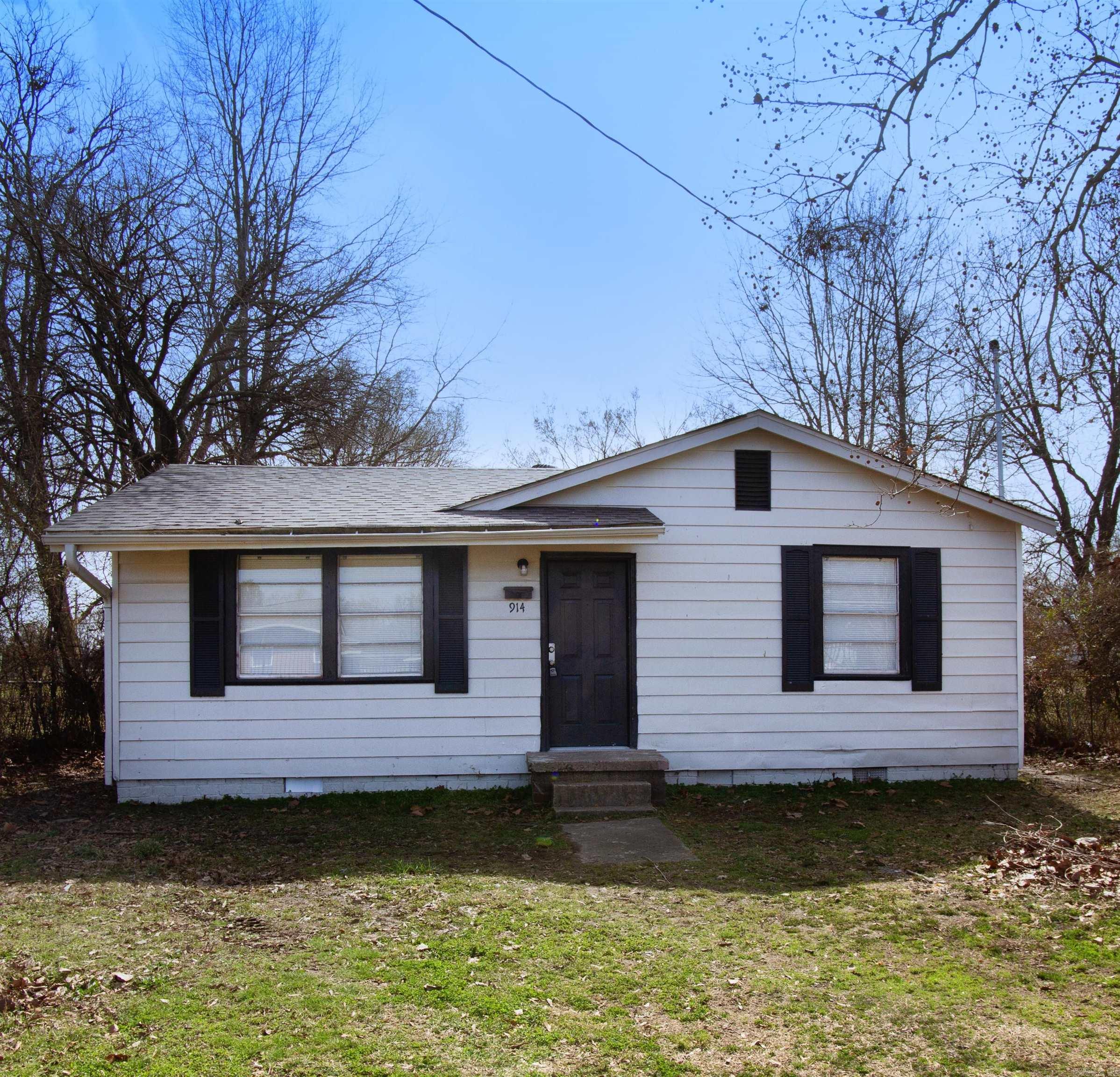 914 E 17th  North Little Rock, AR