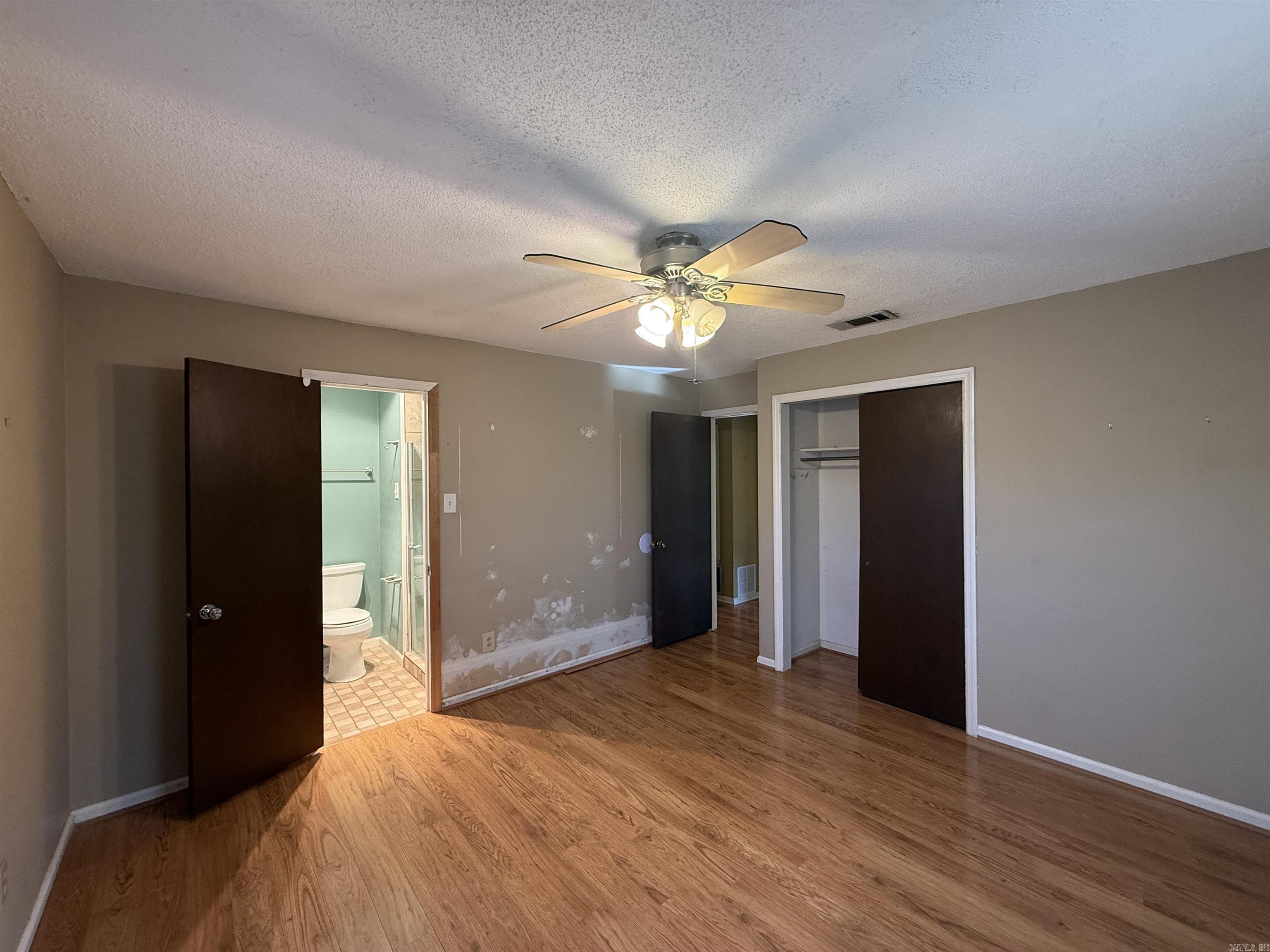 1406 E Twin Lakes  Little Rock, AR