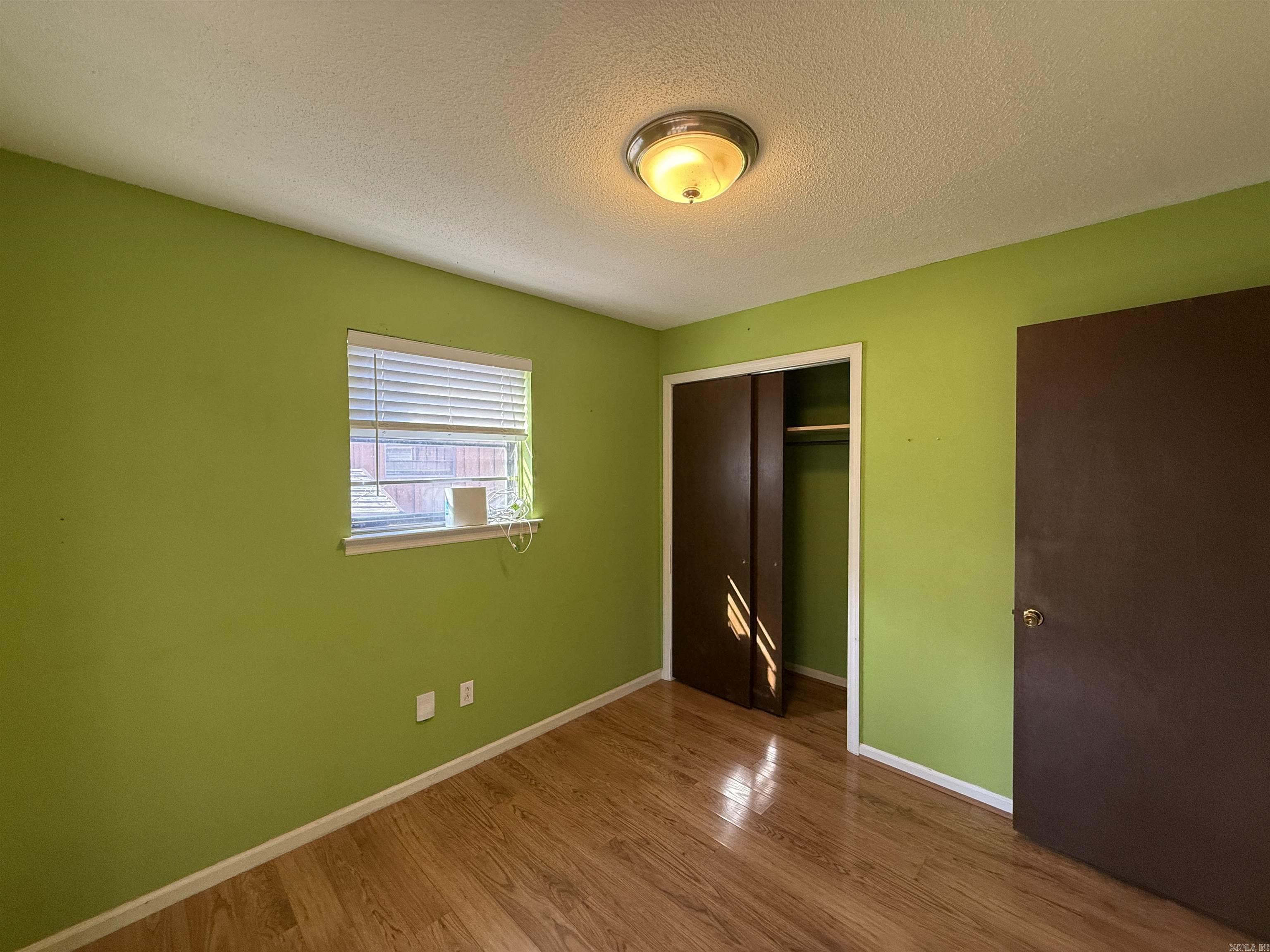 1406 E Twin Lakes  Little Rock, AR