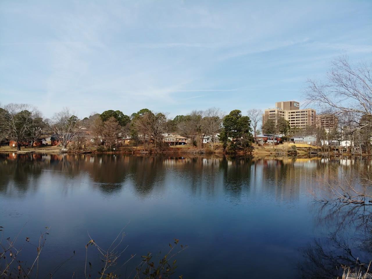 1406 E Twin Lakes  Little Rock, AR