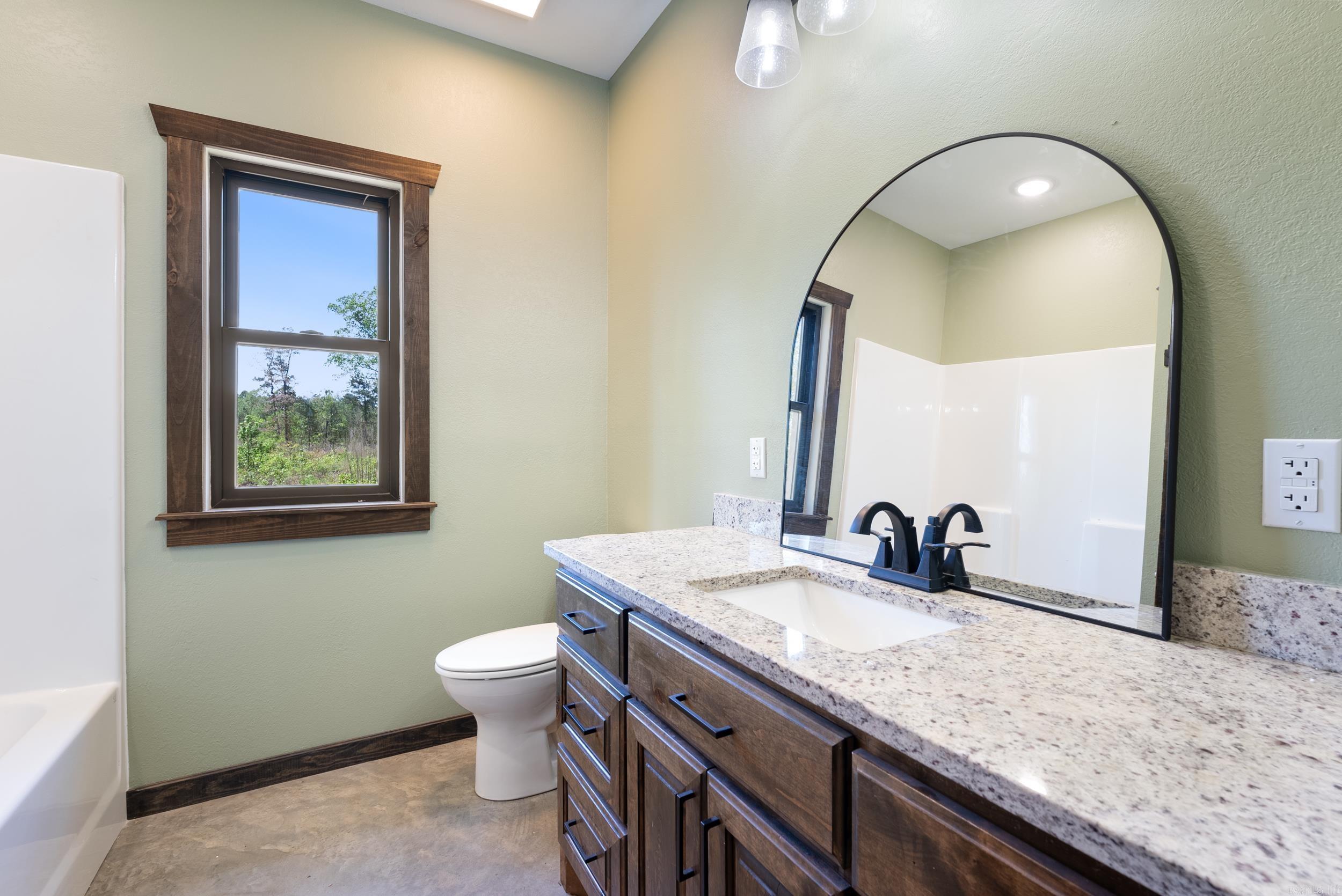 8899 Grant County Rd 75  Sheridan, AR