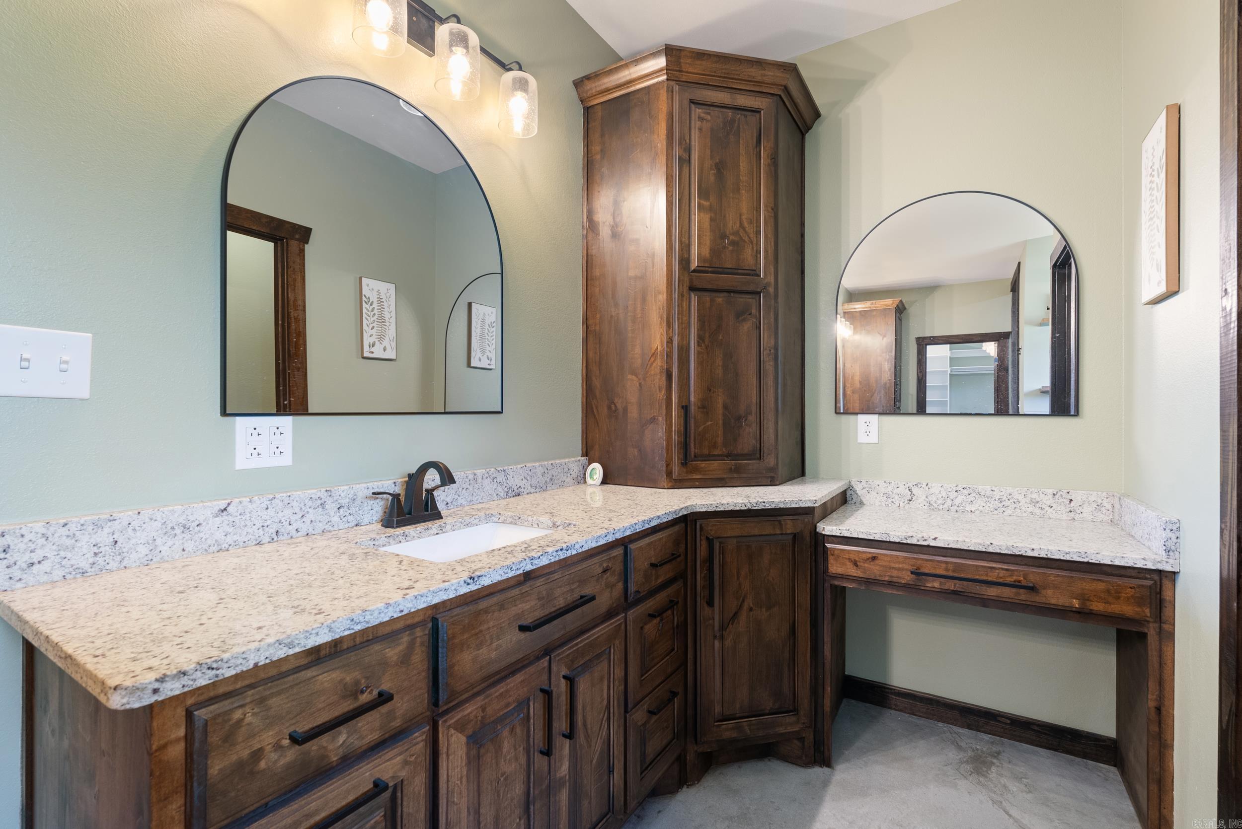 8899 Grant County Rd 75  Sheridan, AR