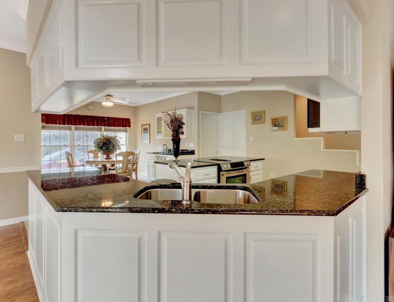 120 Pineapple  Hot Springs, AR