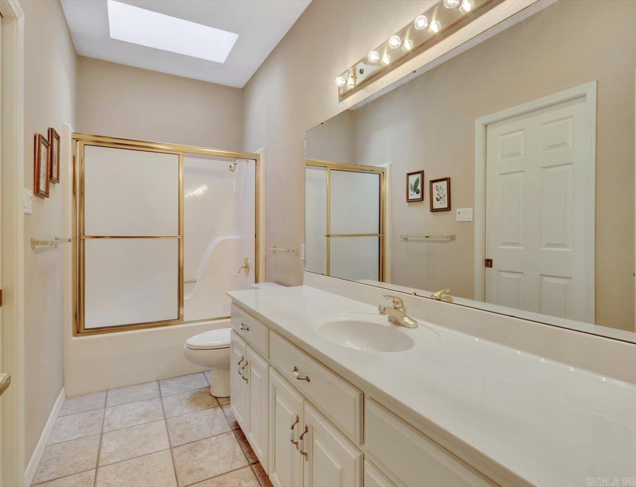 120 Pineapple  Hot Springs, AR