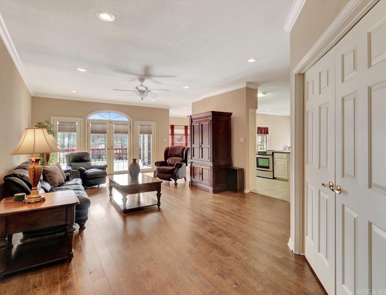 120 Pineapple  Hot Springs, AR