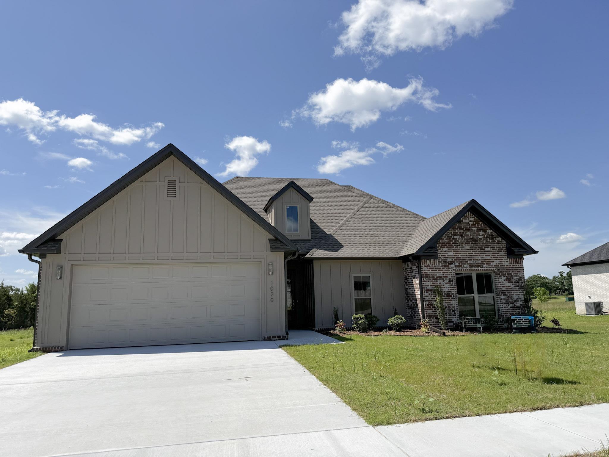 1020 Ridgeview Cove Vilonia, AR 72173