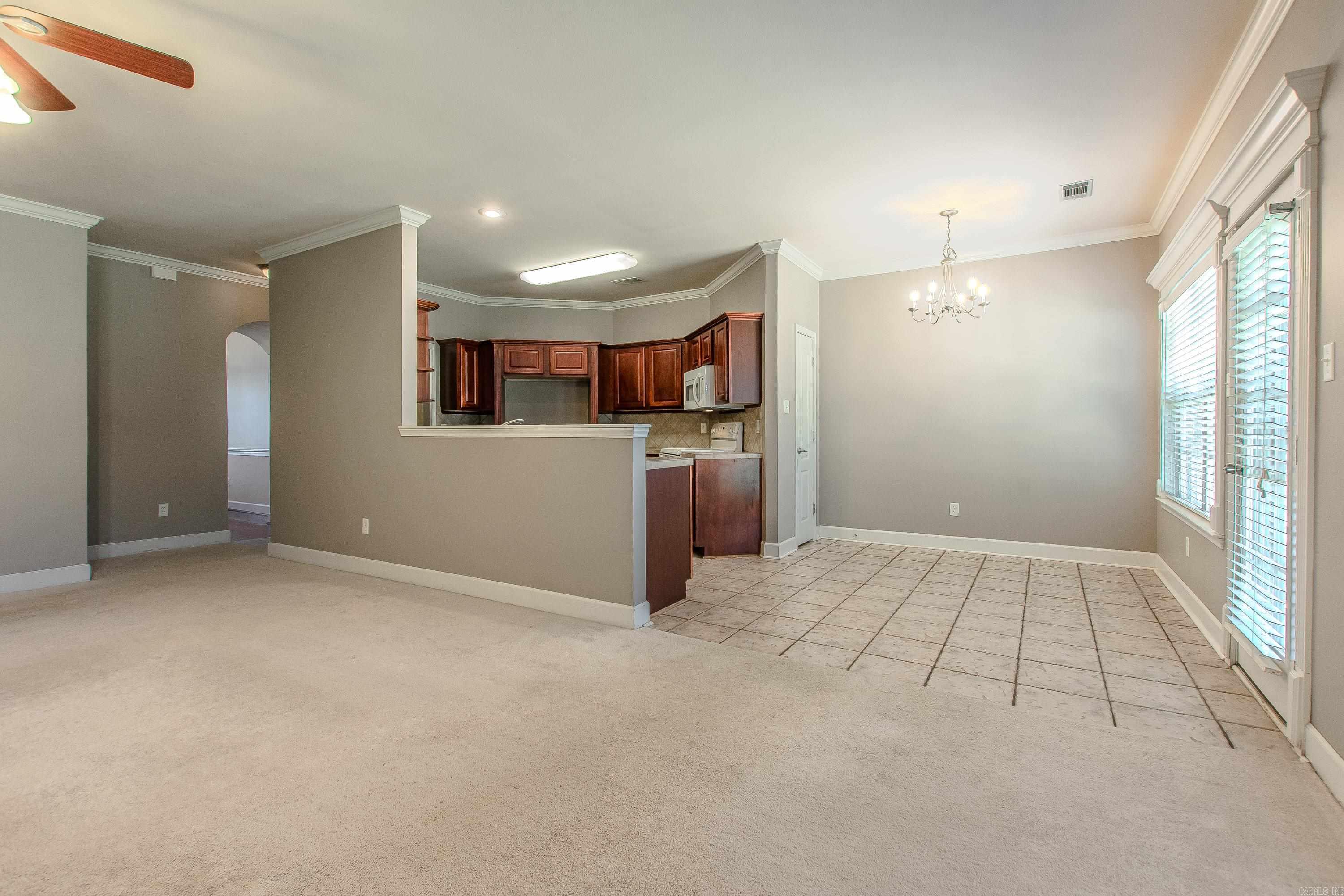 3211 Moonlighting Place Drive  Bryant, AR