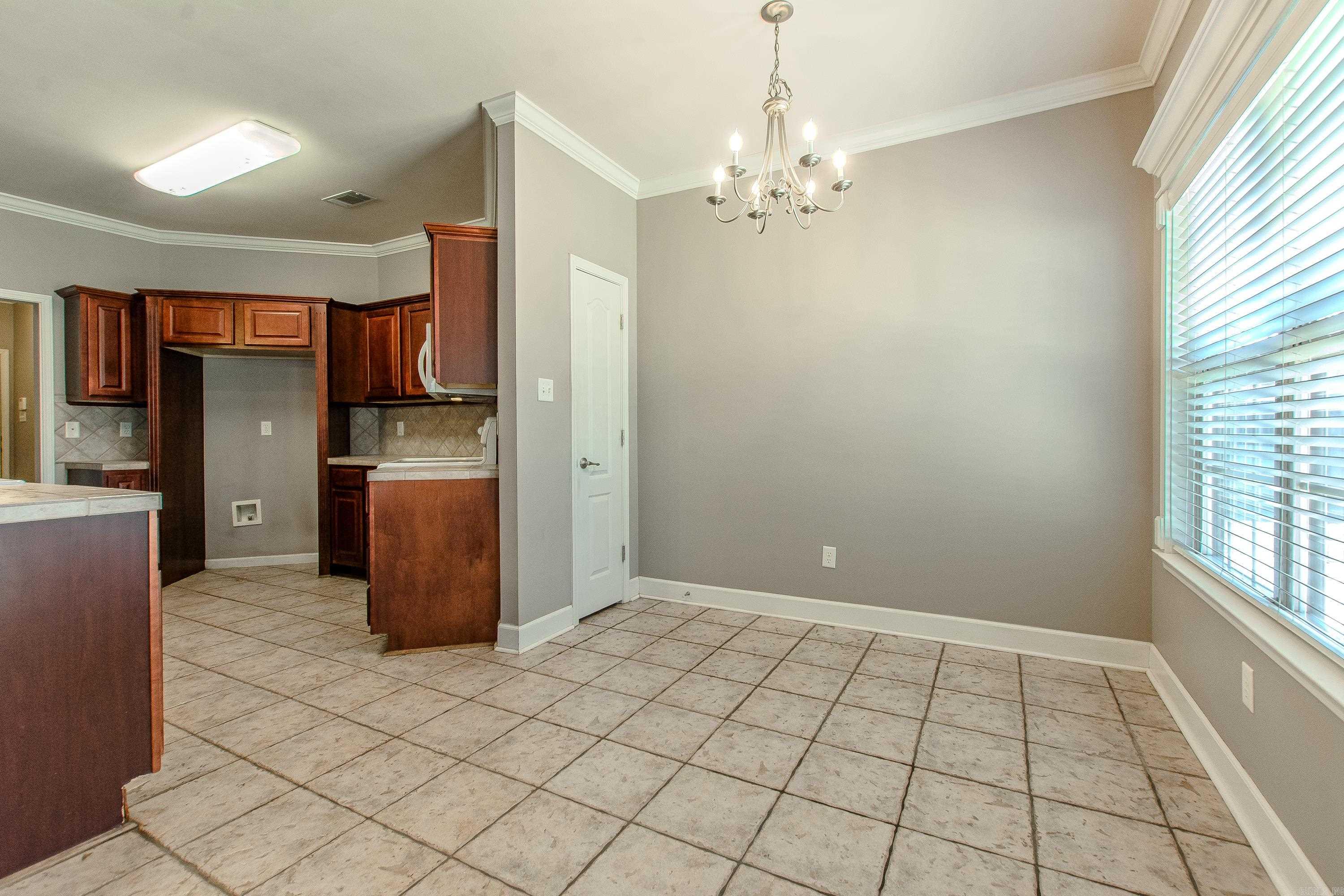 3211 Moonlighting Place Drive  Bryant, AR