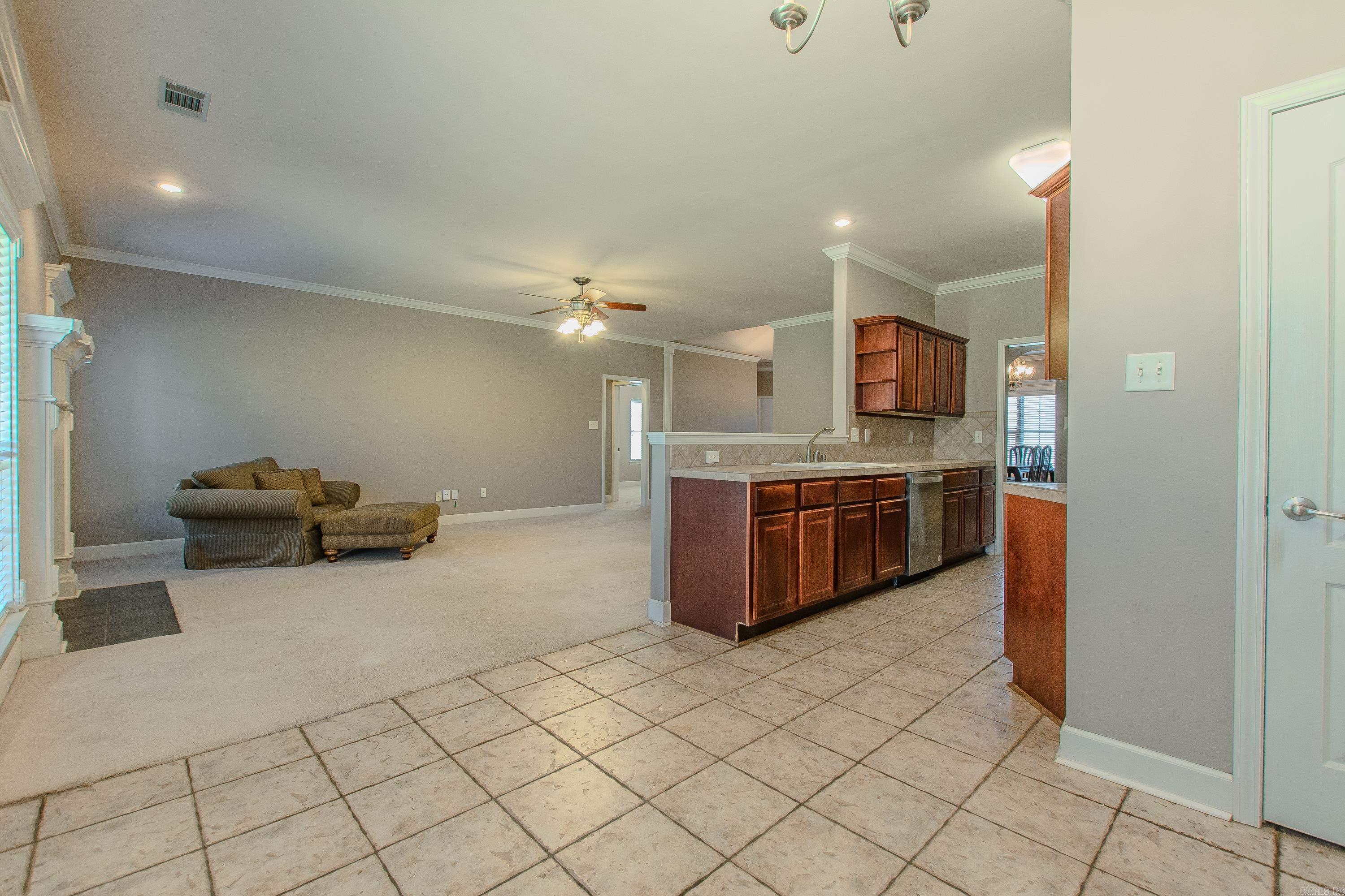 3211 Moonlighting Place Drive  Bryant, AR