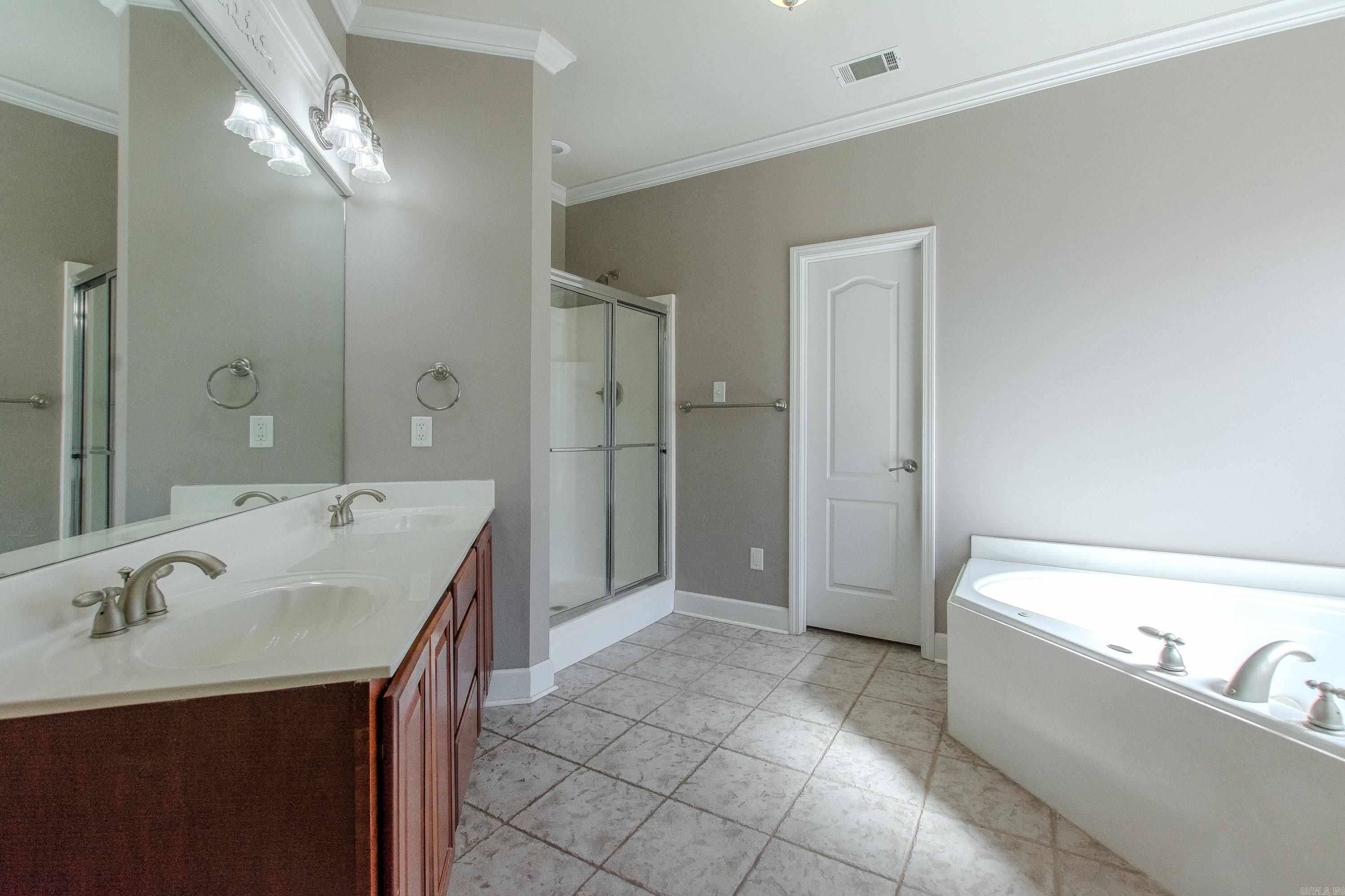 3211 Moonlighting Place Drive  Bryant, AR