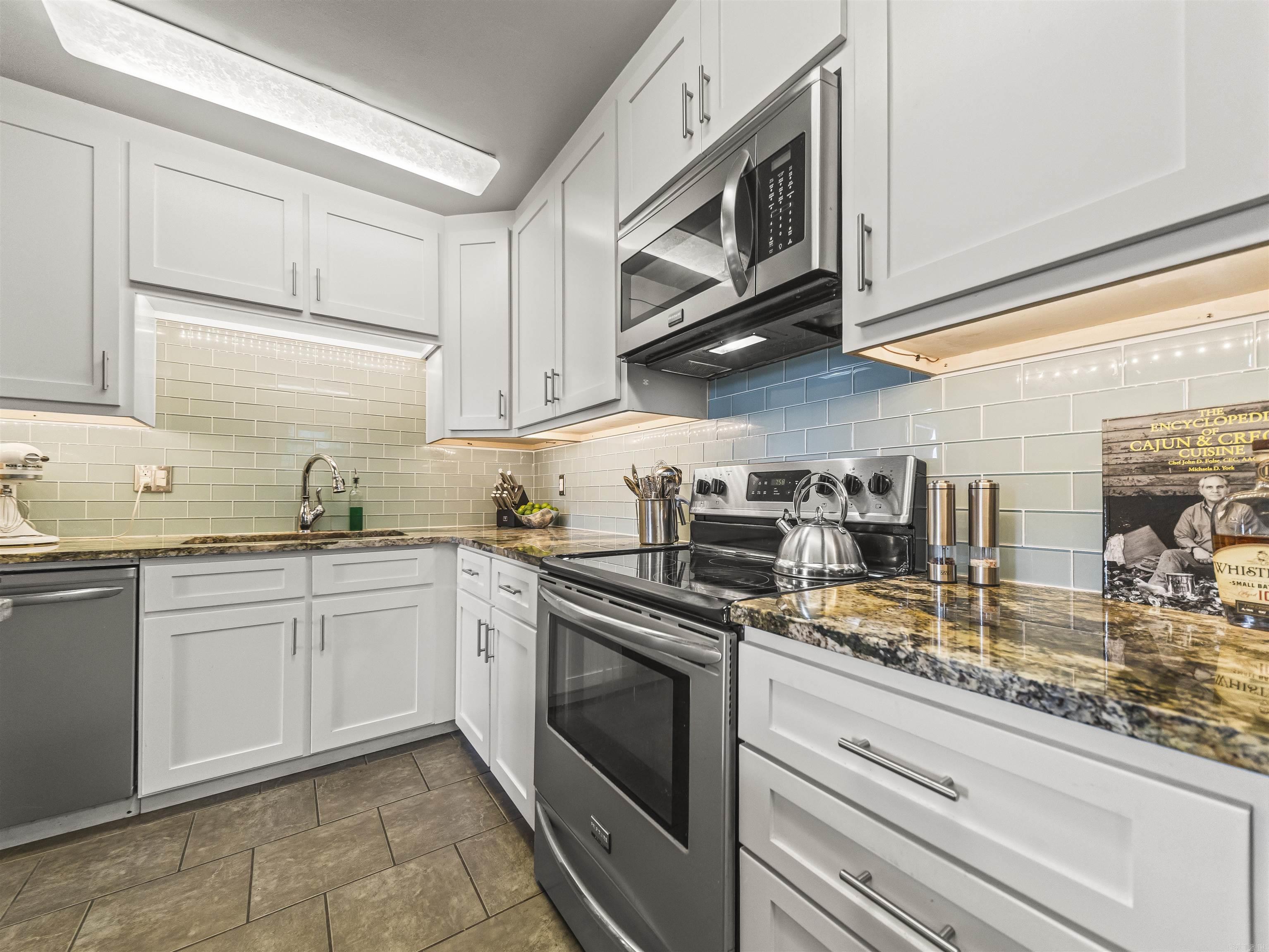 220 SUNSET BAY  Hot Springs, AR