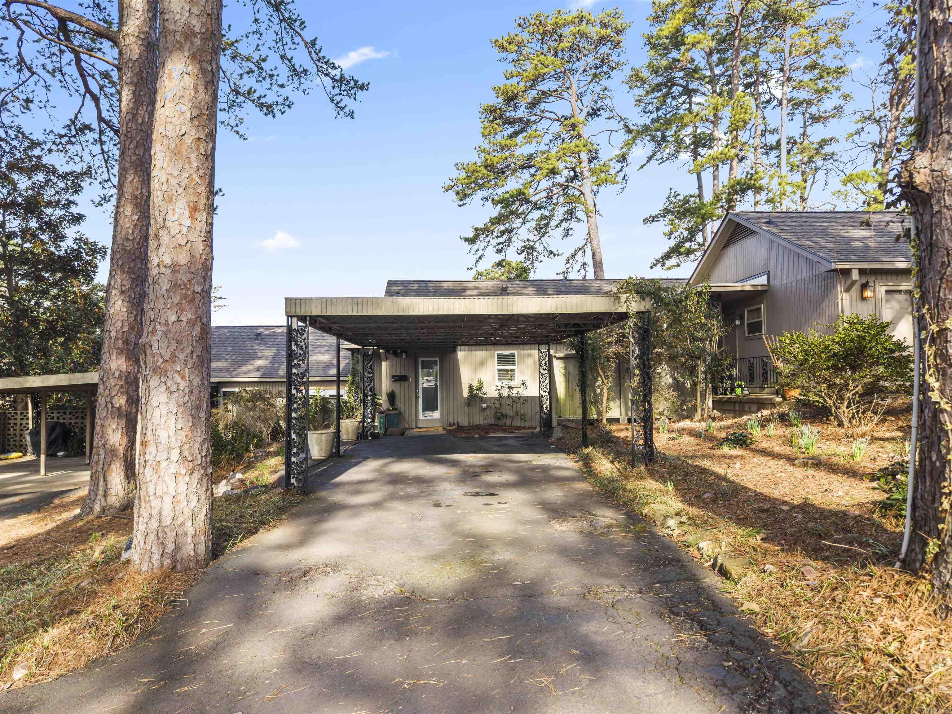 220 SUNSET BAY  Hot Springs, AR