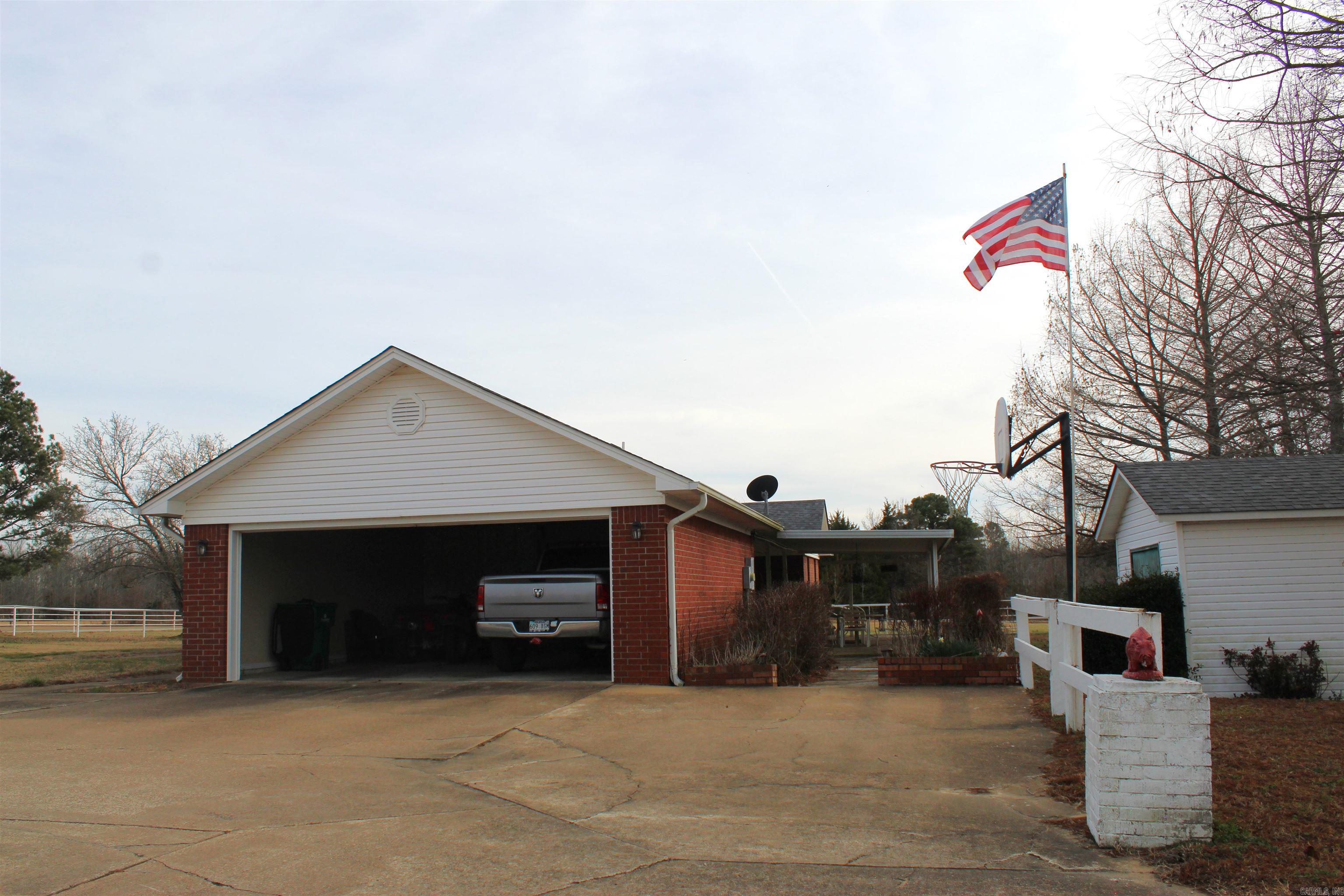 1770 S Stacy Springs  Quitman, AR