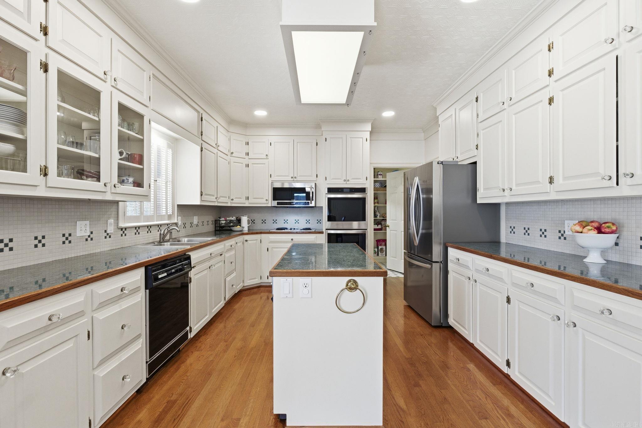 2111 Hinson Rd. #8  Little Rock, AR