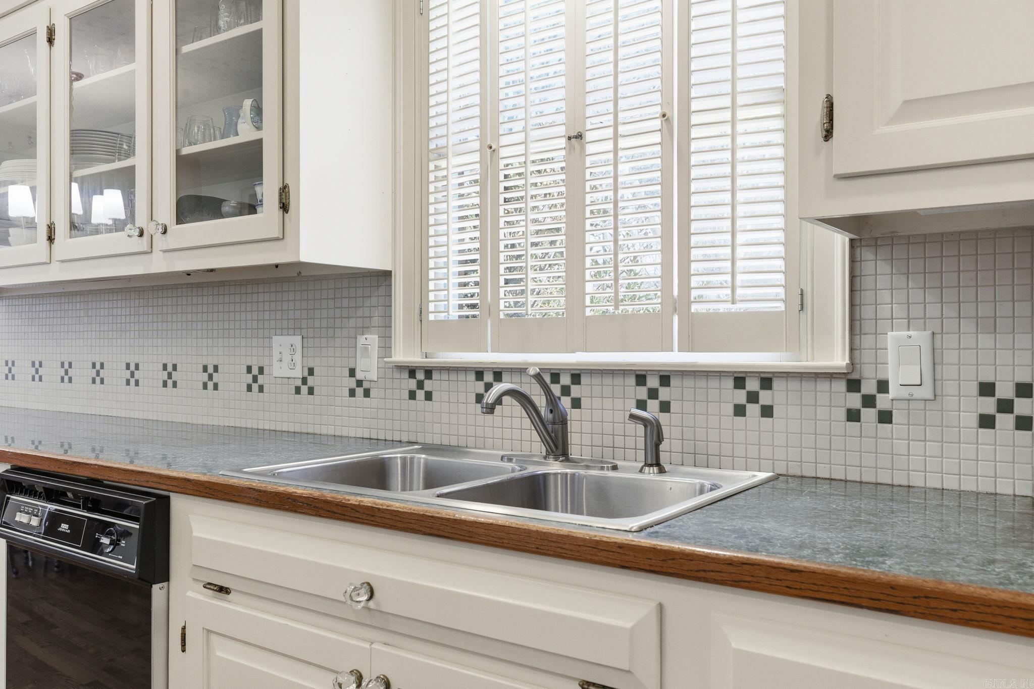 2111 Hinson Rd. #8  Little Rock, AR