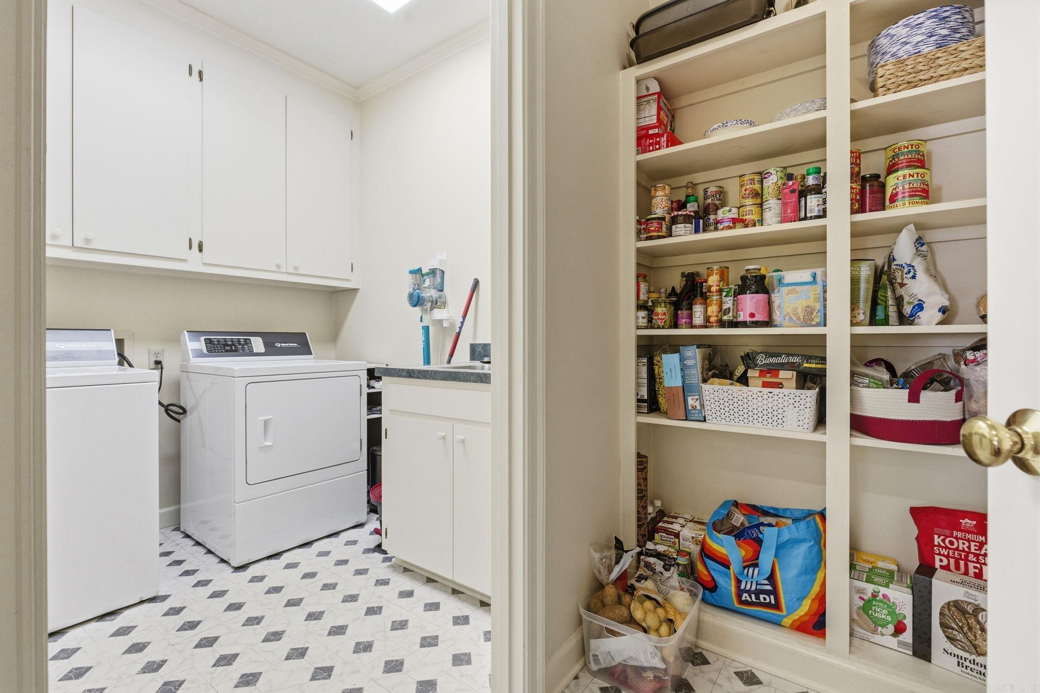 2111 Hinson Rd. #8  Little Rock, AR