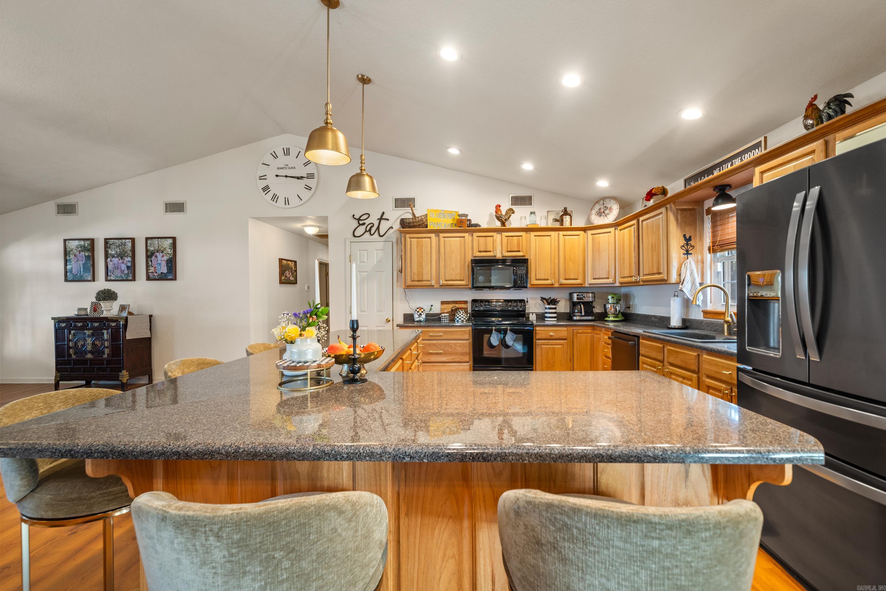 230 S Ross Maddox  Pearcy, AR