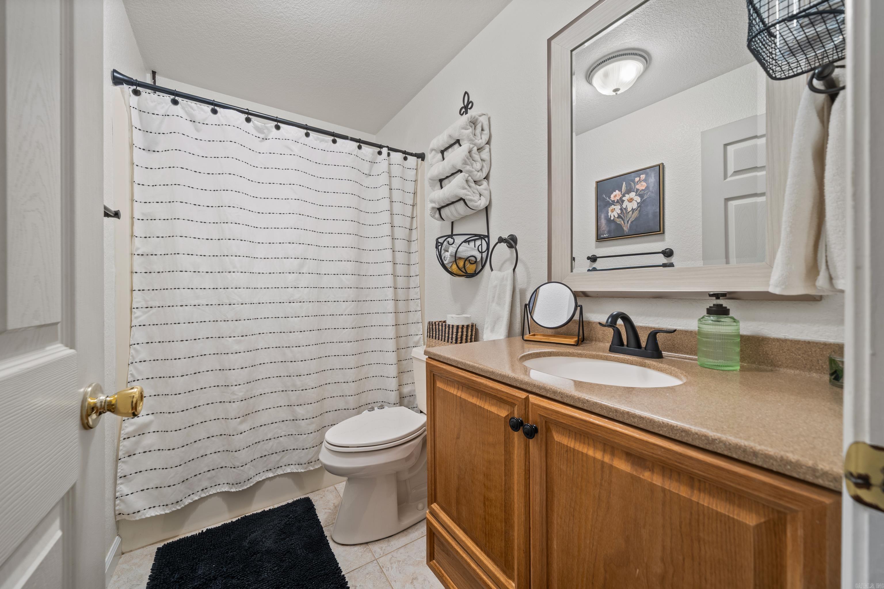 230 S Ross Maddox  Pearcy, AR