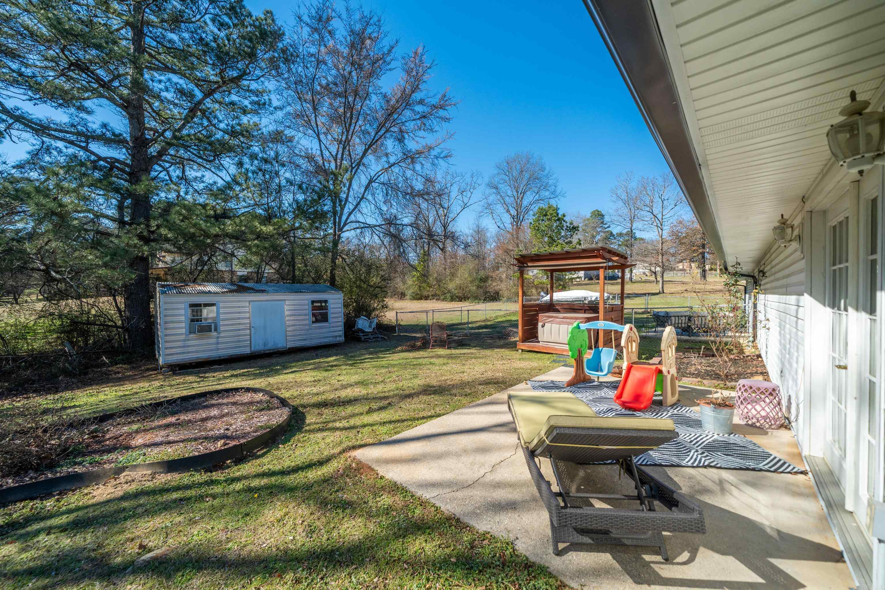 230 S Ross Maddox  Pearcy, AR