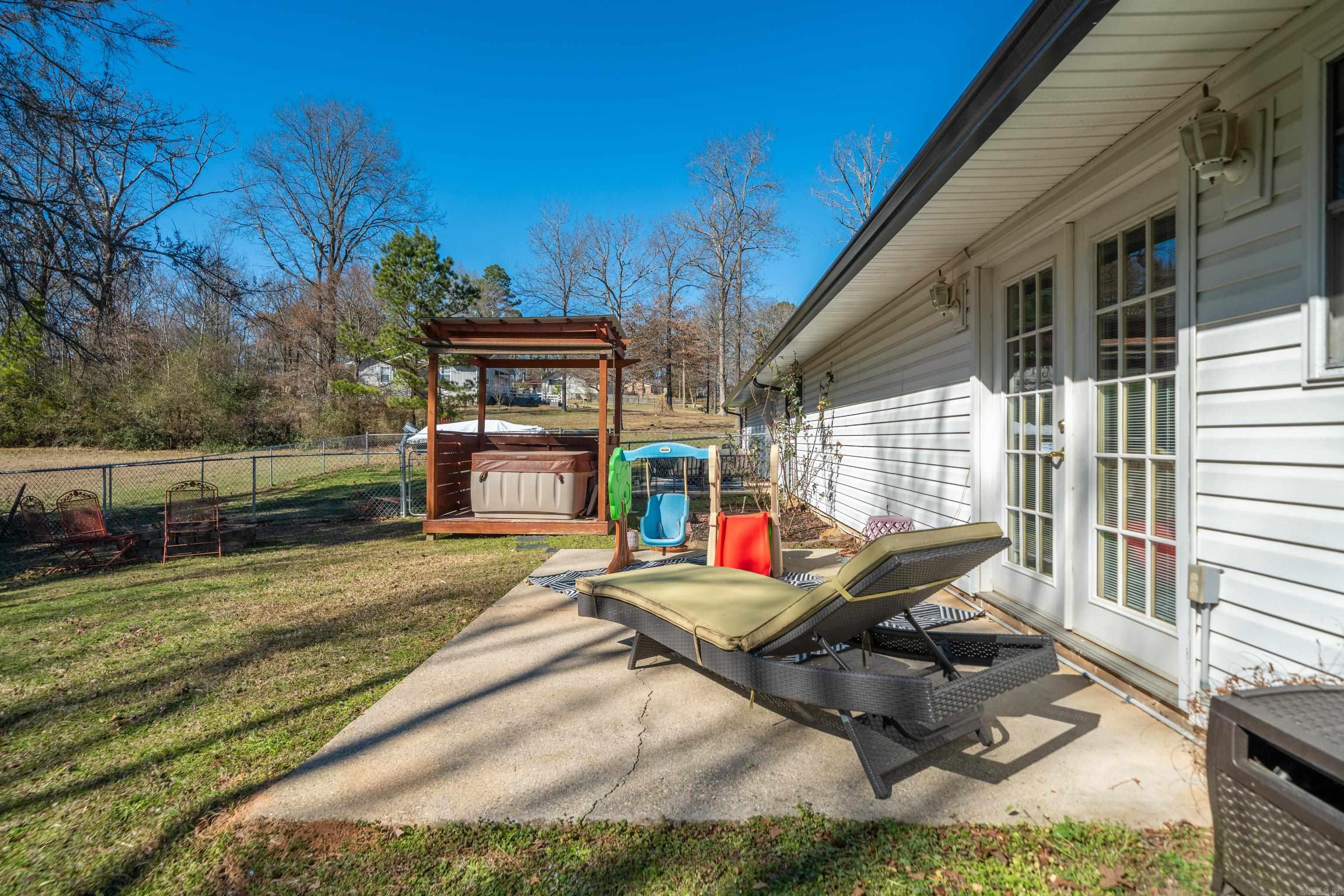 230 S Ross Maddox  Pearcy, AR