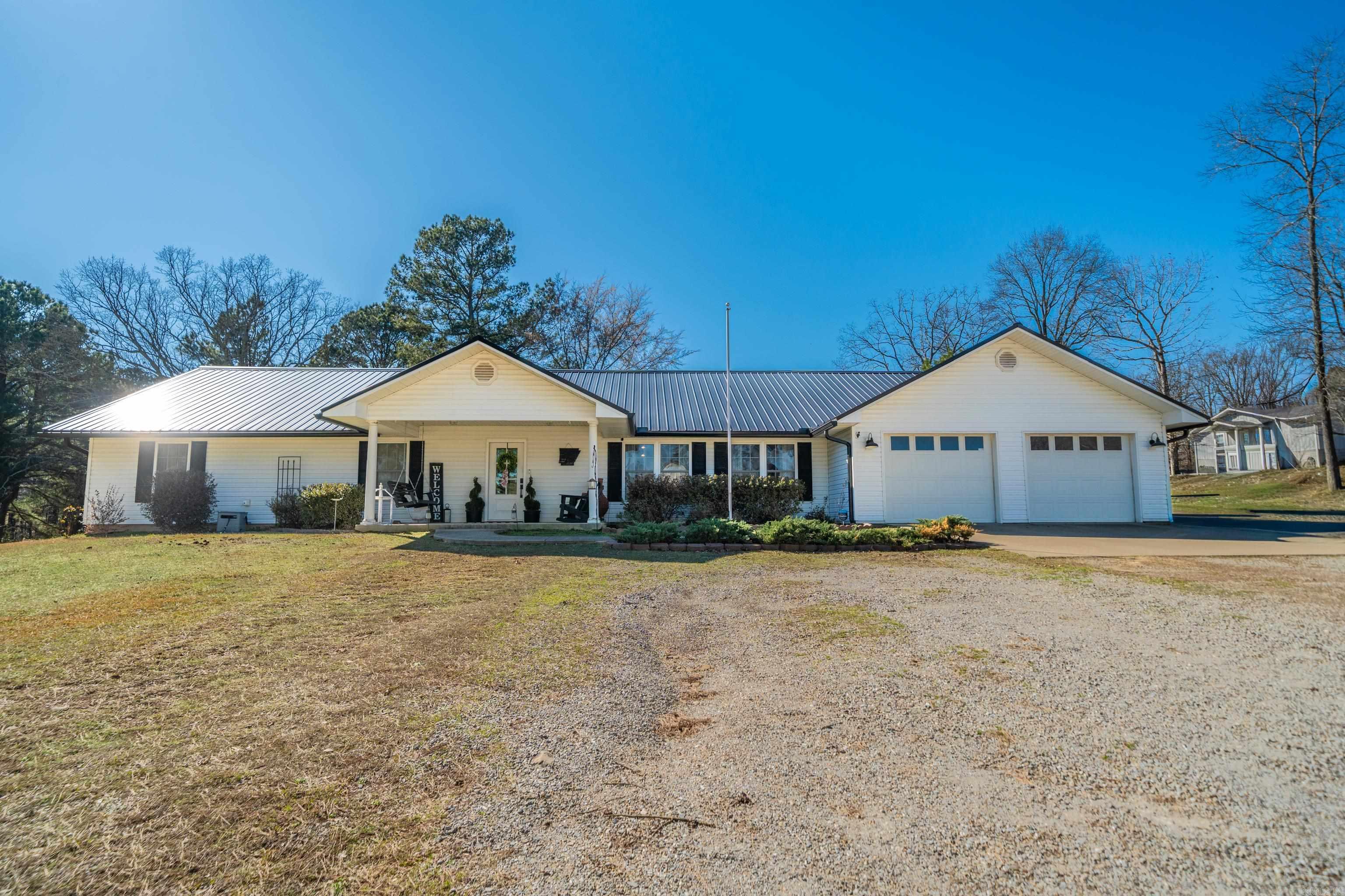 230 S Ross Maddox  Pearcy, AR