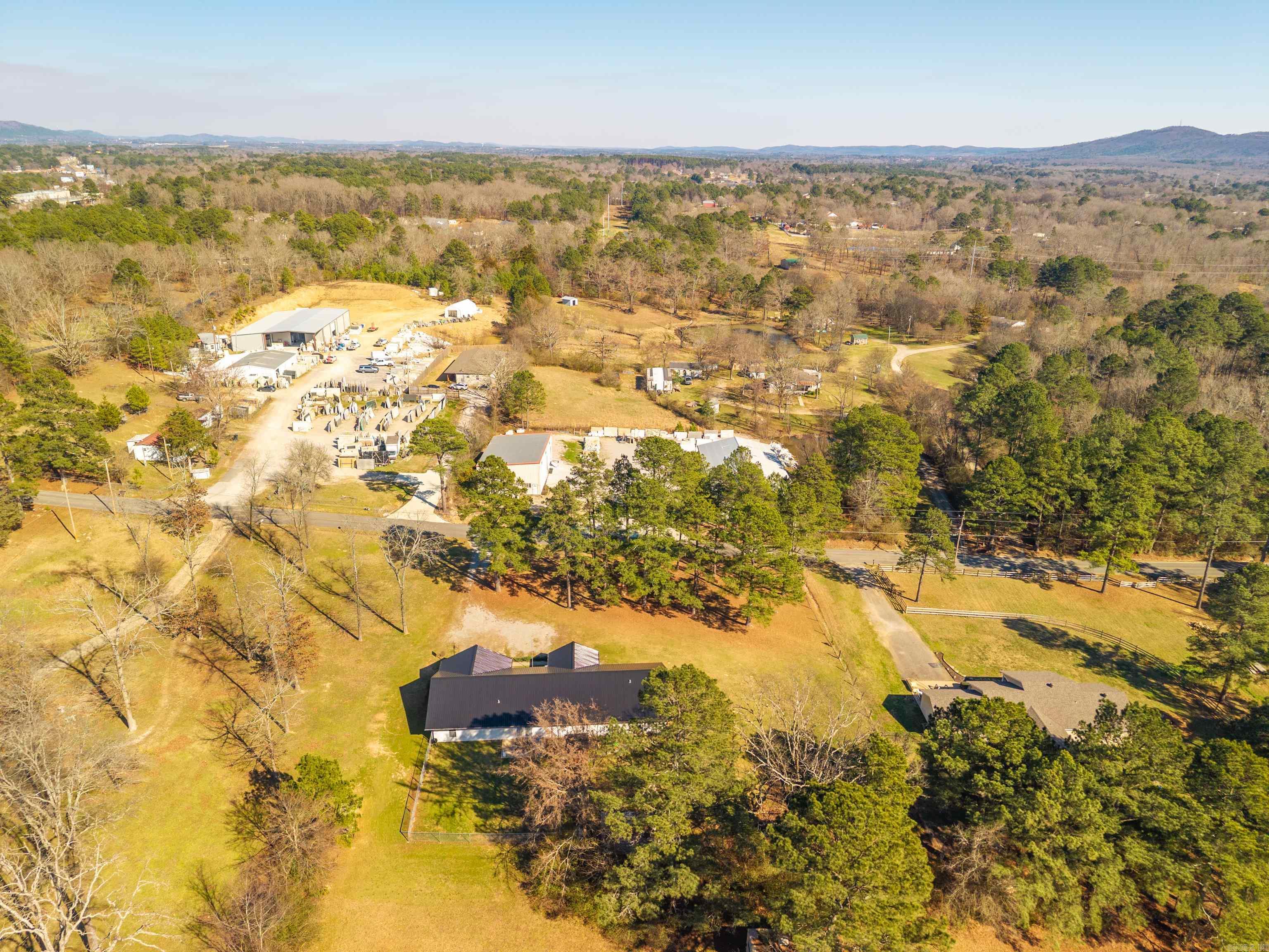 230 S Ross Maddox  Pearcy, AR