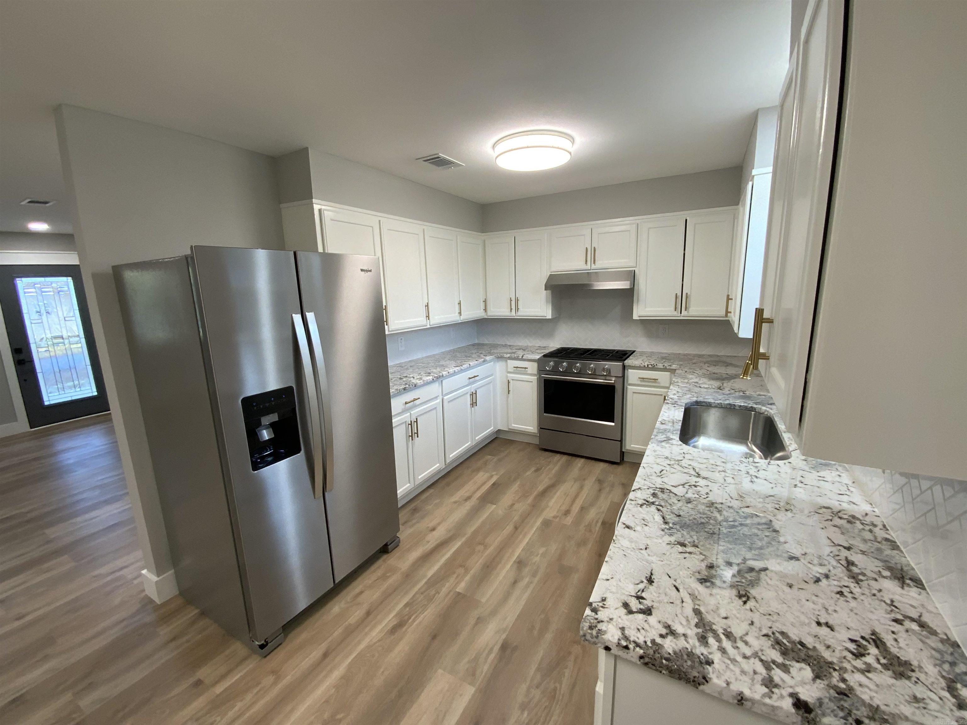 211 McKee  Pangburn, AR