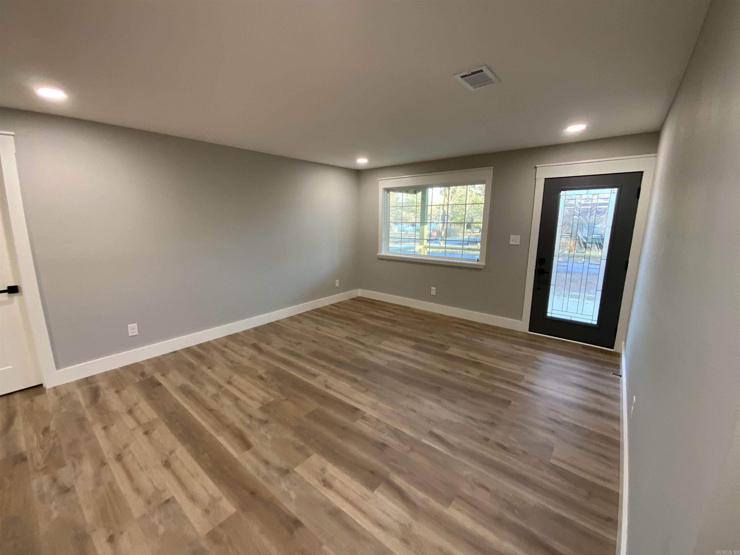 211 McKee  Pangburn, AR