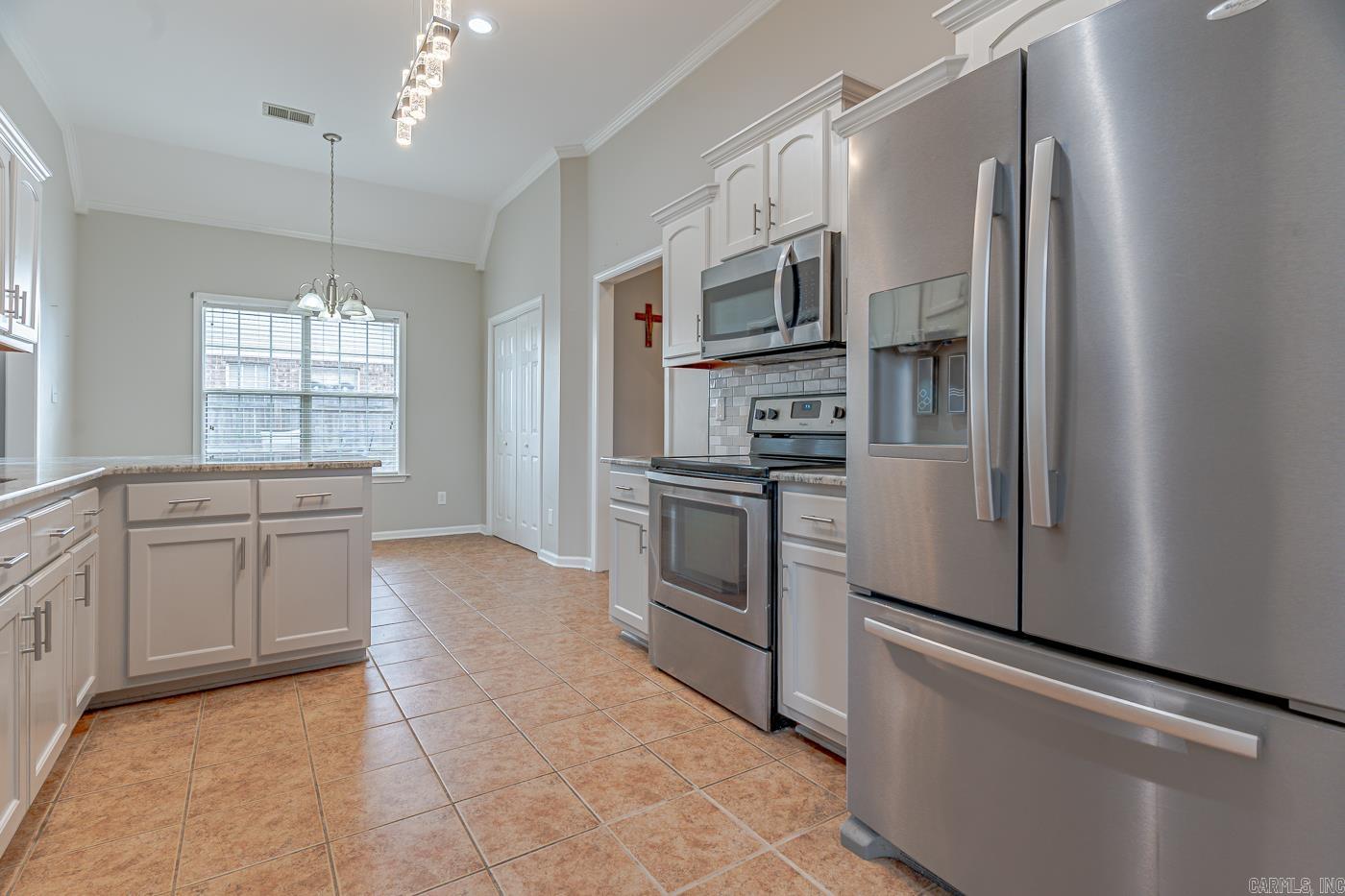 837 Belle Rive Dr  Marion, AR