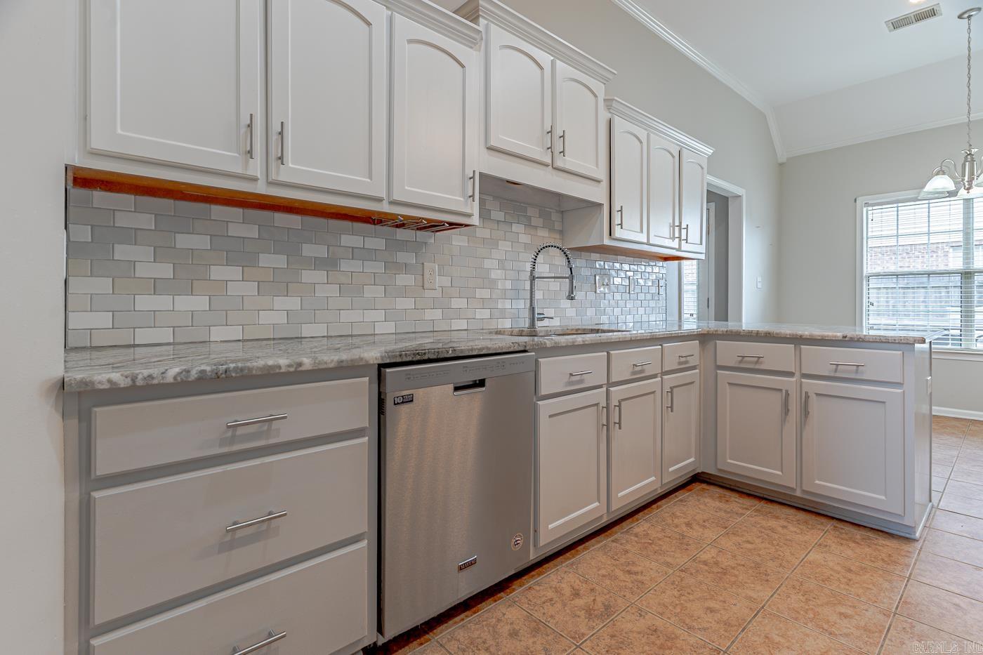 837 Belle Rive Dr  Marion, AR