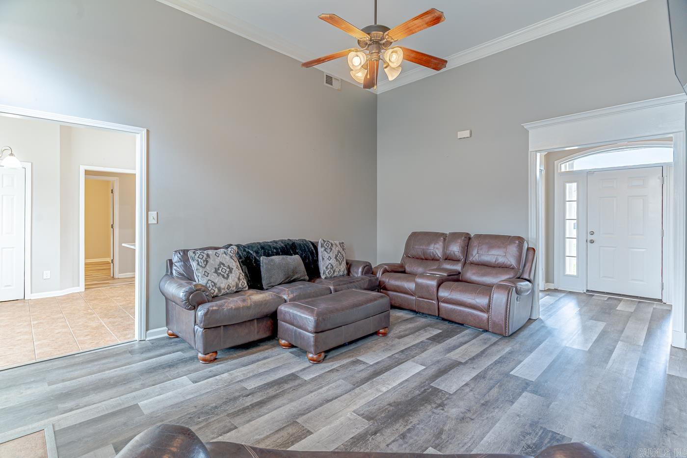 837 Belle Rive Dr  Marion, AR