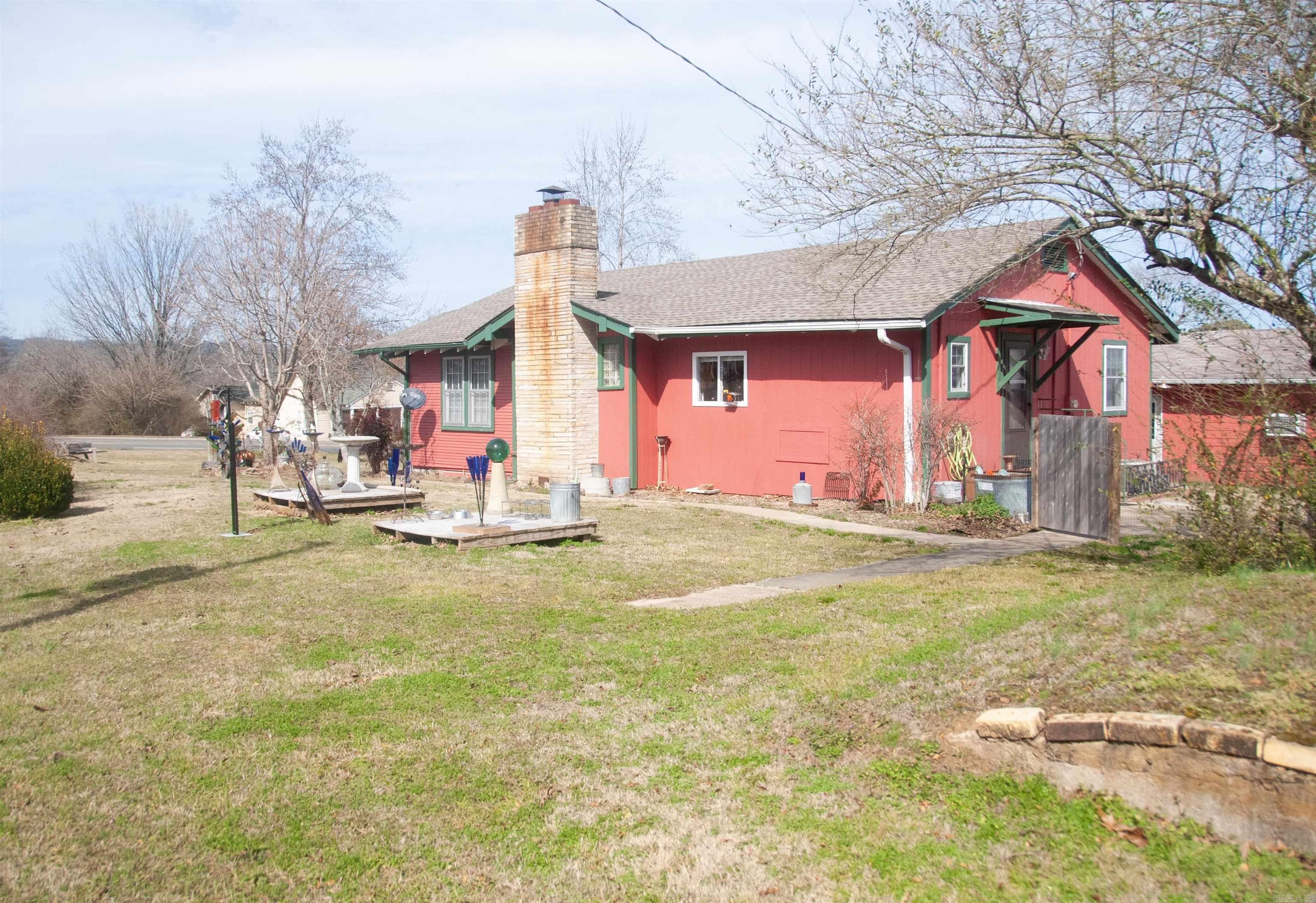 871 Highway 65  Clinton, AR